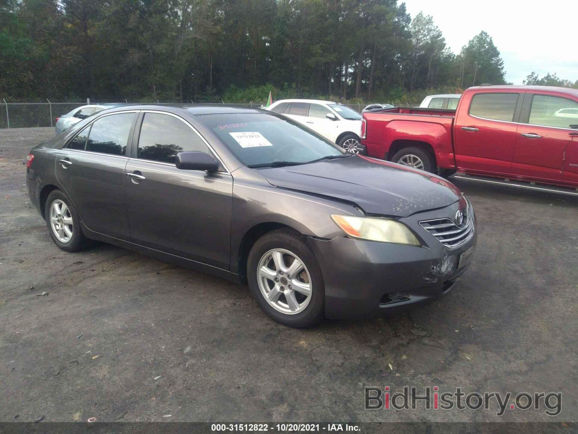 Photo 4T4BE46K57R005323 - TOYOTA CAMRY 2007