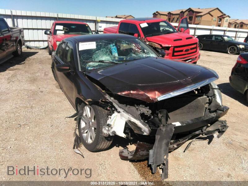 2013 Chrysler 200 (VIN 1C3CCBBB3DN600233) — photo 6 of 15