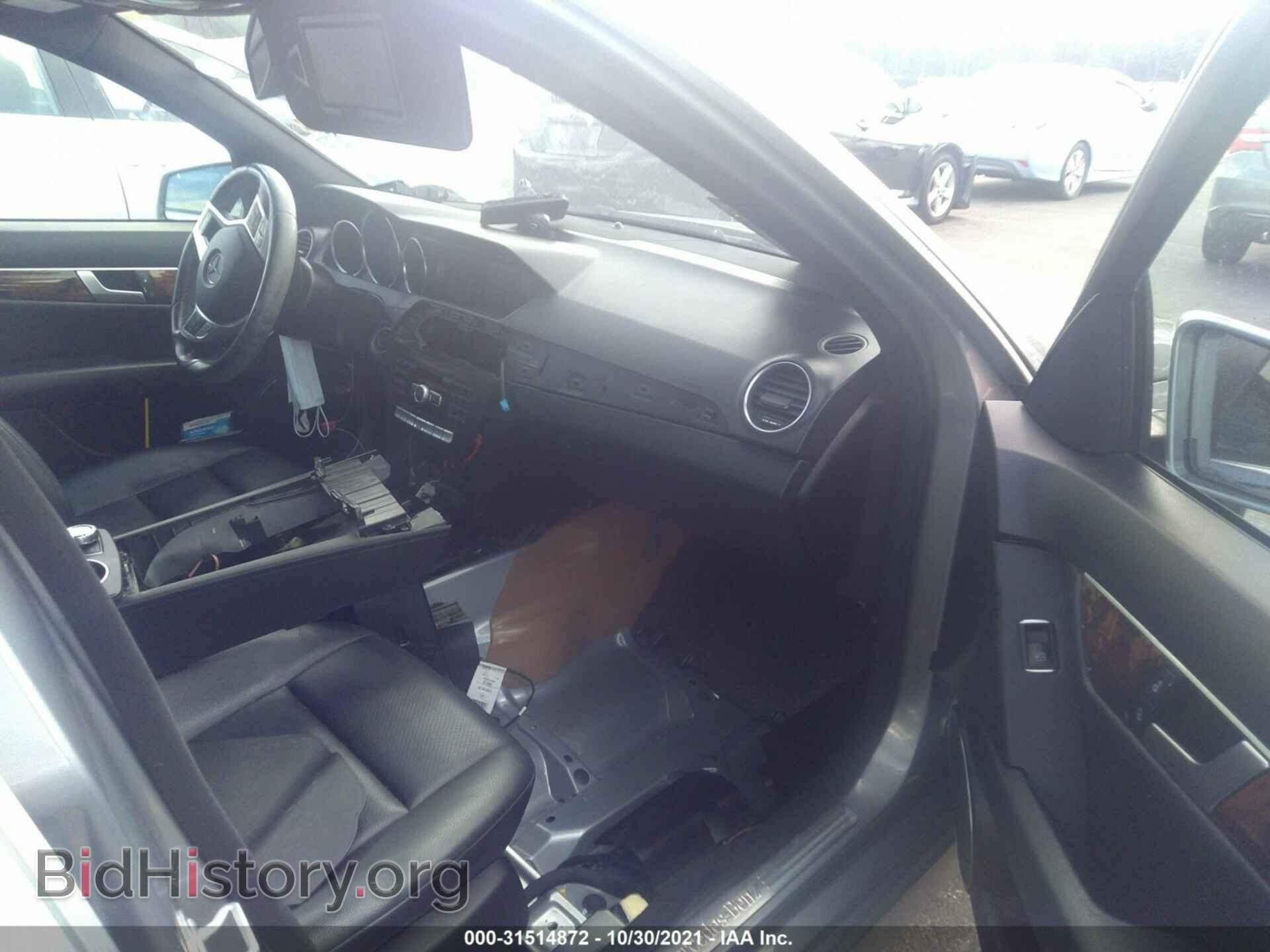 2013 MERCEDES-BENZ C-CLASS - VIN: WDDGF8AB0DR253113 - Фото 5