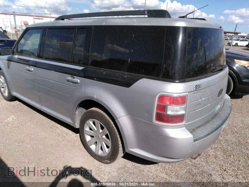 2011 Ford FLEX (VIN 2FMGK5BC8BBD11427) — photo 3 of 11