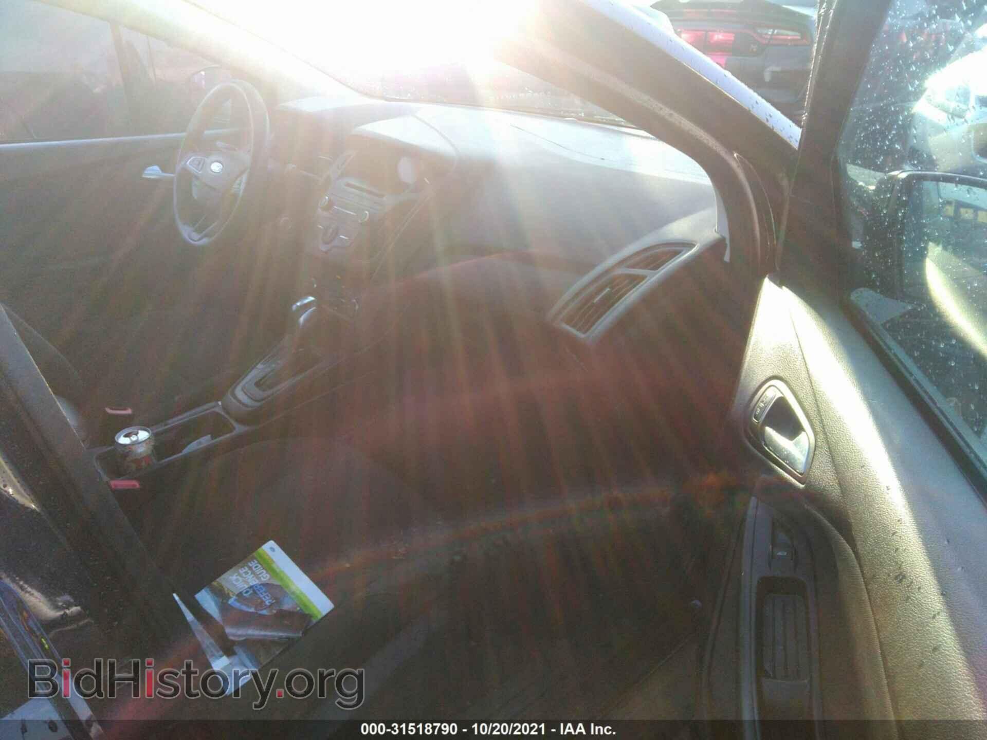 2016 FORD FOCUS - VIN: 1FADP3F24GL298400 - Фото 5