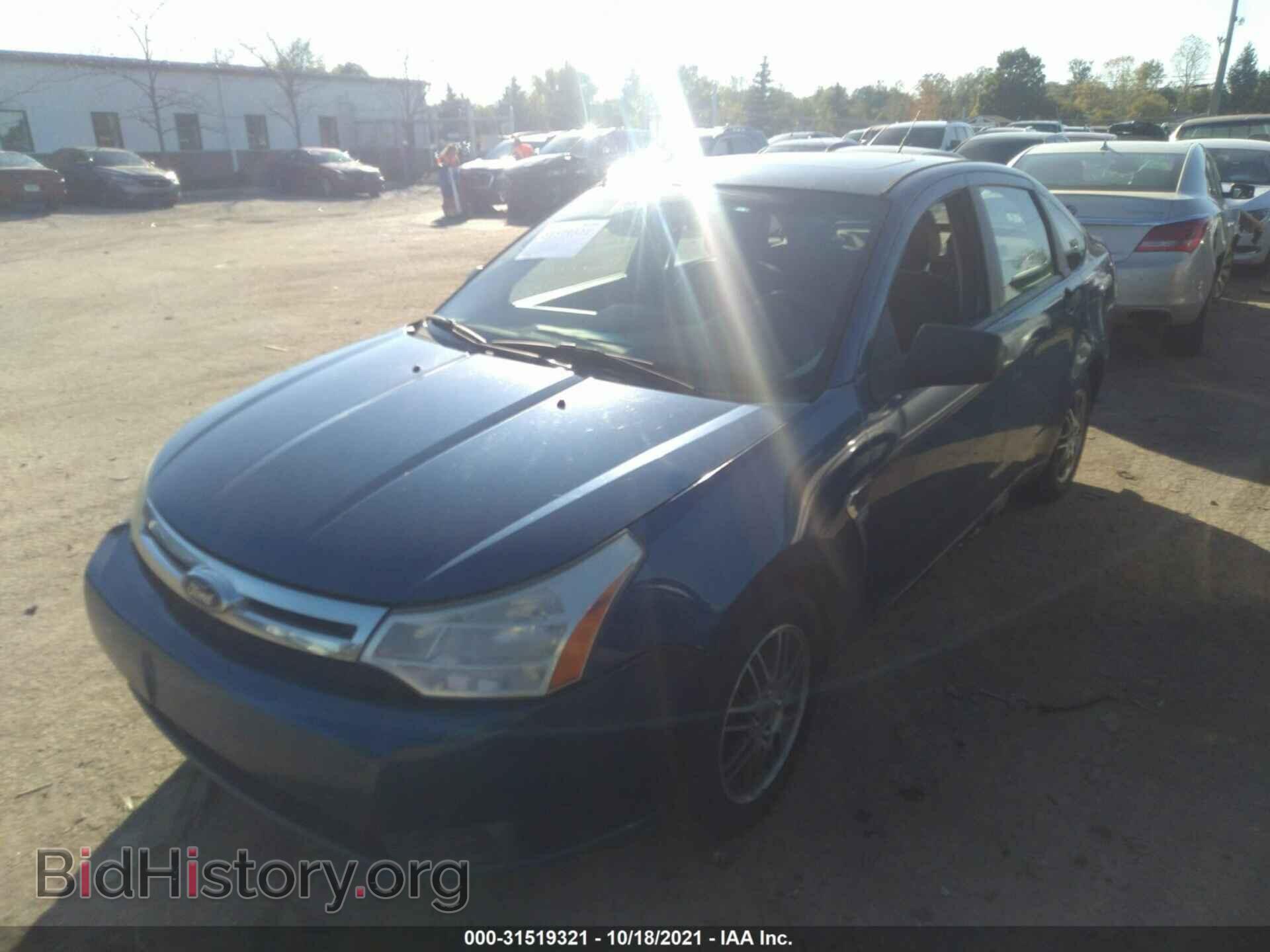 2008 FORD FOCUS - VIN: 1FAHP35N78W147130 - Фото 2