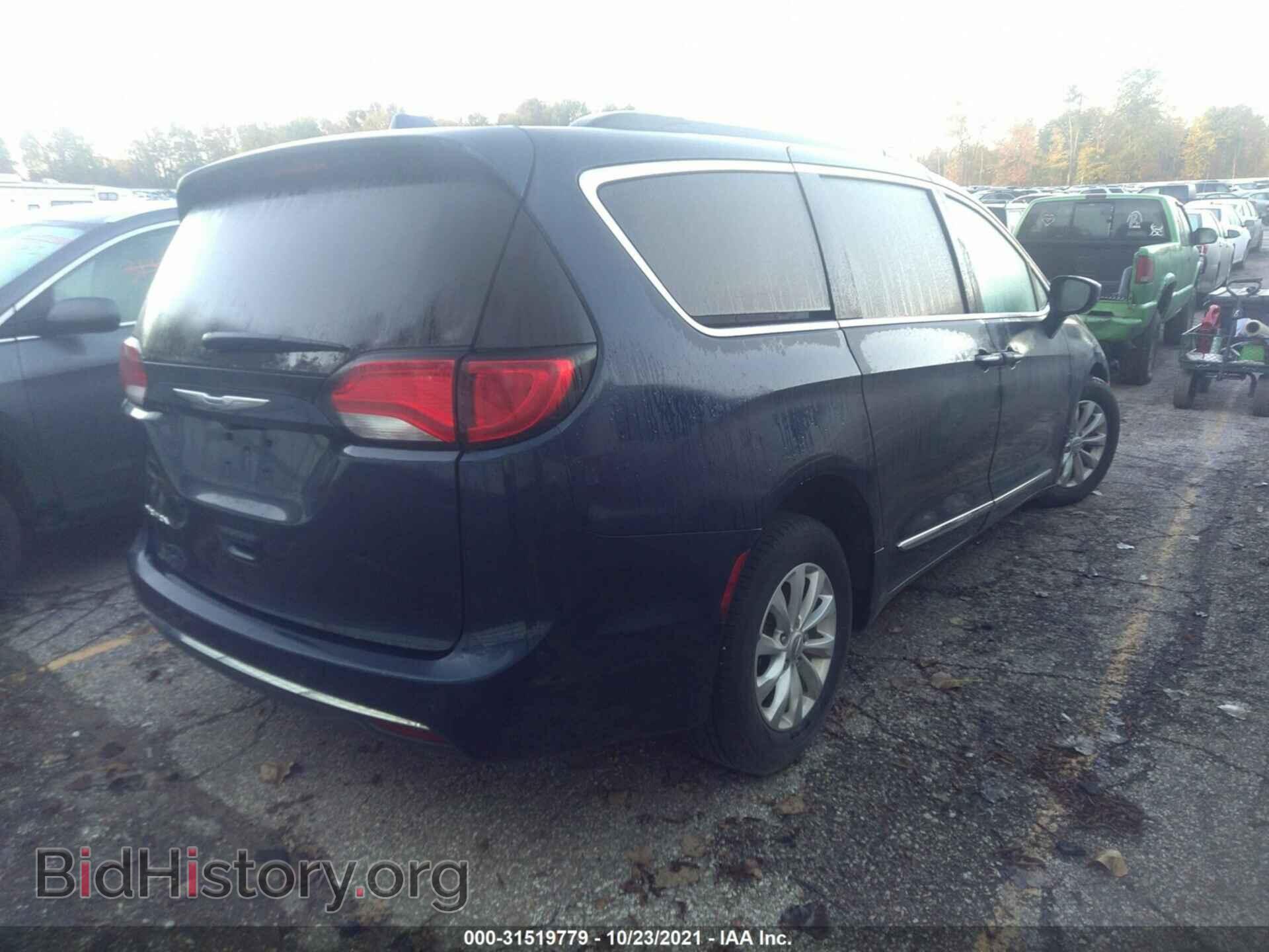 2017 CHRYSLER PACIFICA - VIN: 2C4RC1BG4HR734723 - Photo 4