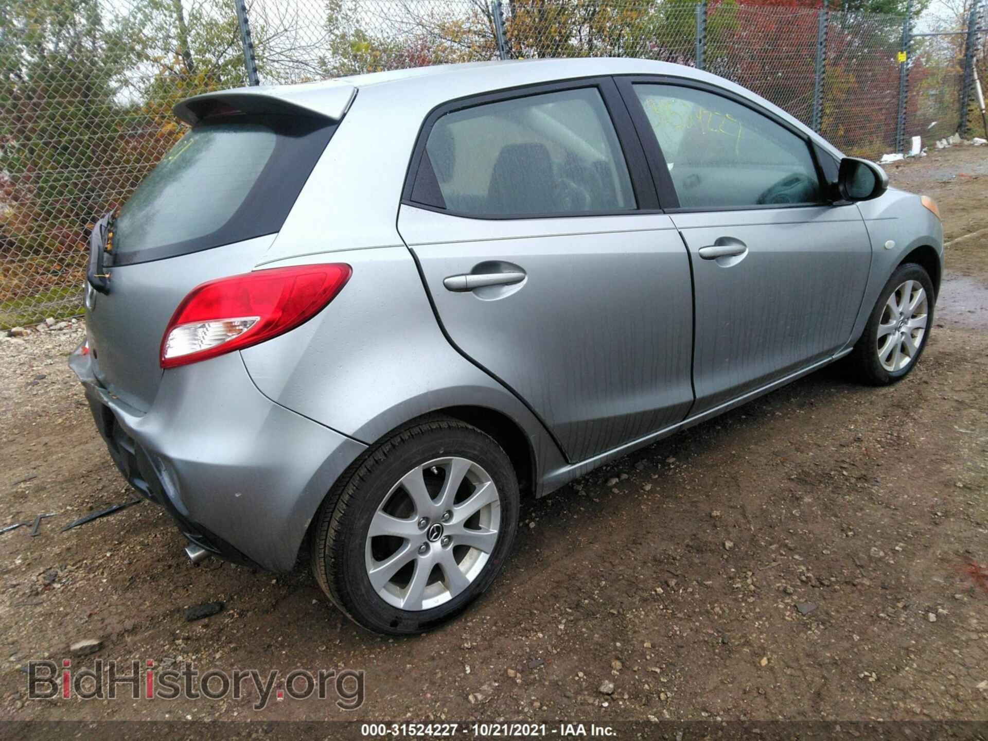 2013 MAZDA MAZDA2 - VIN: JM1DE1LY1D0158718 - Фото 4