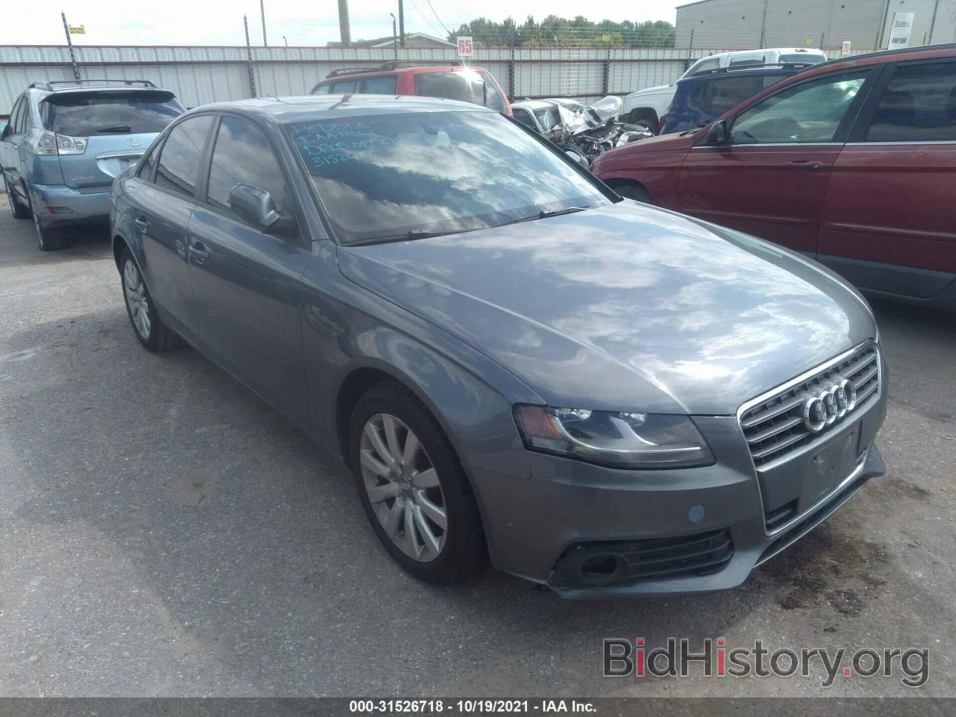 Photo WAUAFAFL6CN012071 - AUDI A4 2012