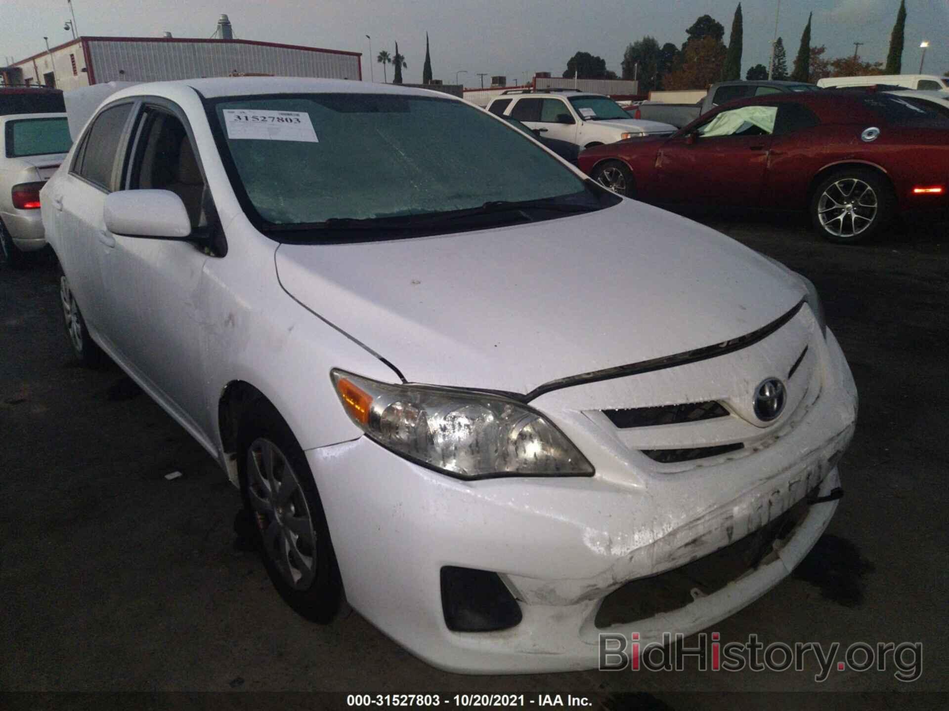 Photo 2T1BU4EE3BC598750 - TOYOTA COROLLA 2011