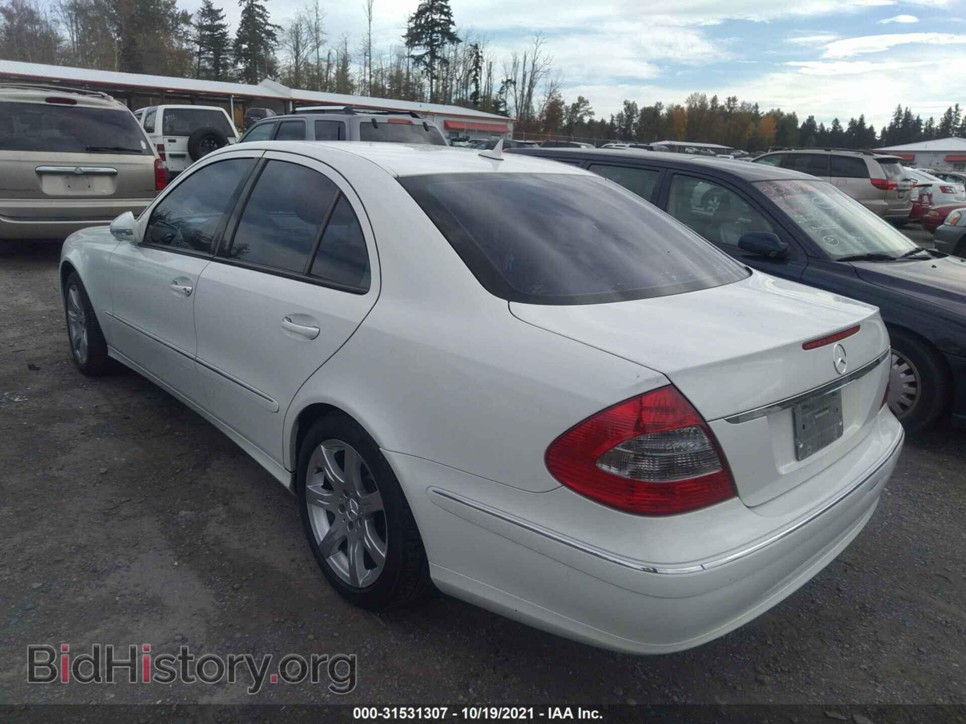 2007 MERCEDES-BENZ E-CLASS - VIN: WDBUF56X17B004945 - Фото 3