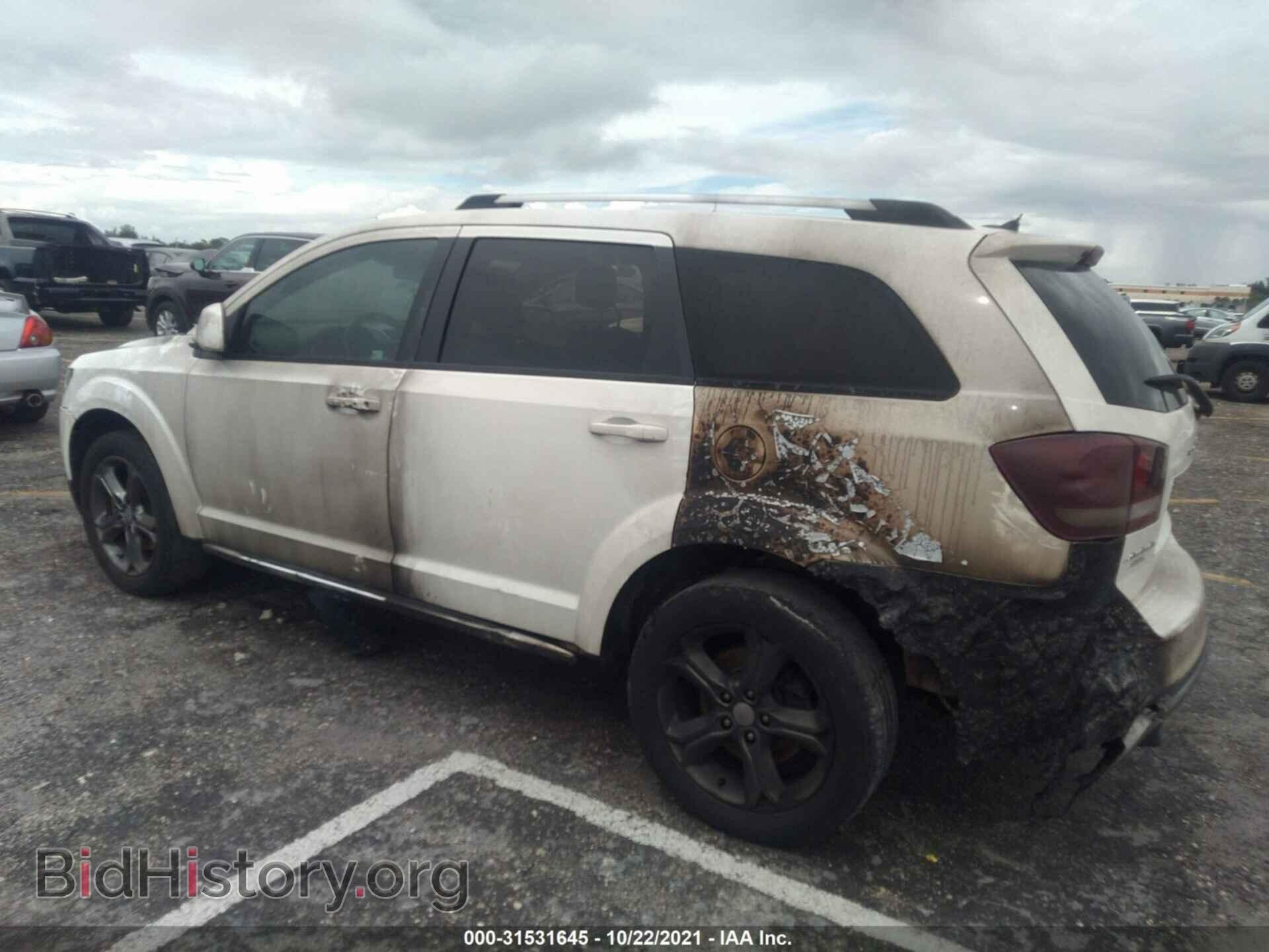 2016 DODGE JOURNEY - VIN: 3C4PDCGB4GT123745 - Фото 3