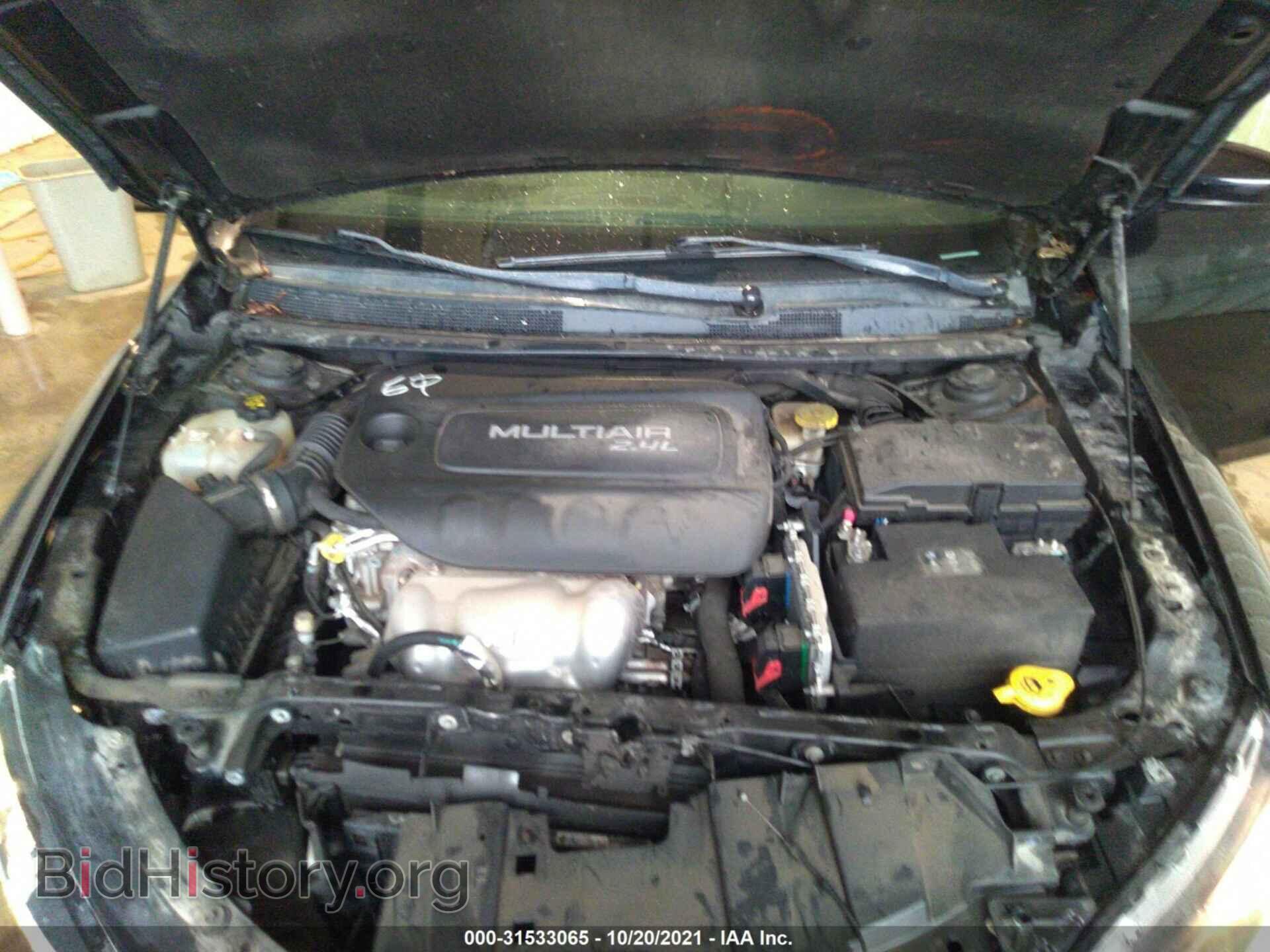 2015 CHRYSLER 200 - VIN: 1C3CCCAB0FN569856 - Photo 10