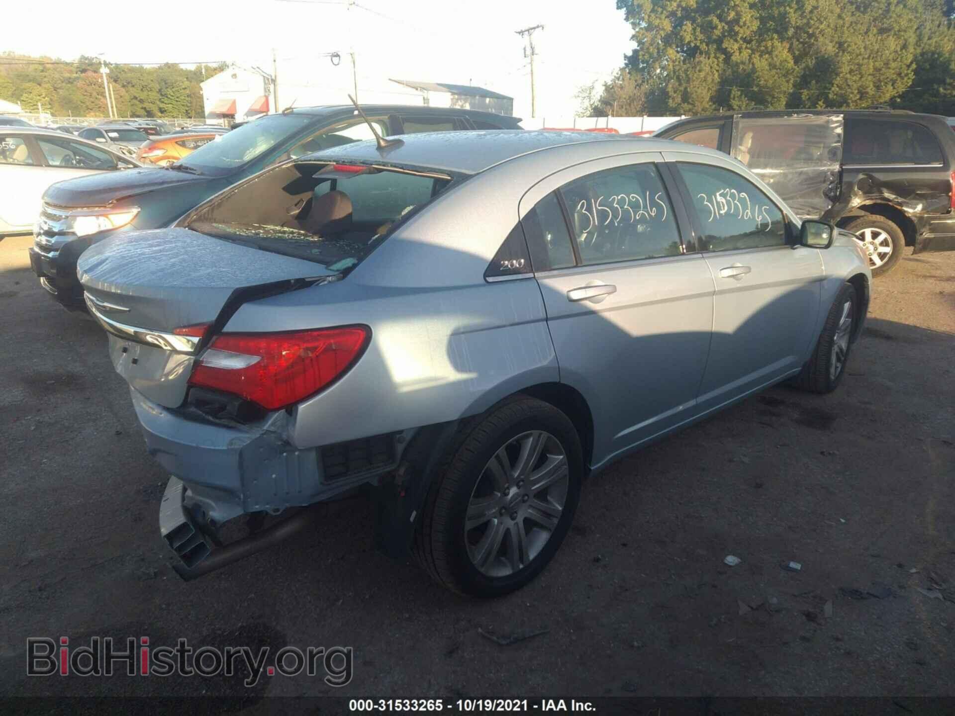 2014 CHRYSLER 200 - VIN: 1C3CCBBB6EN178816 - Фото 4