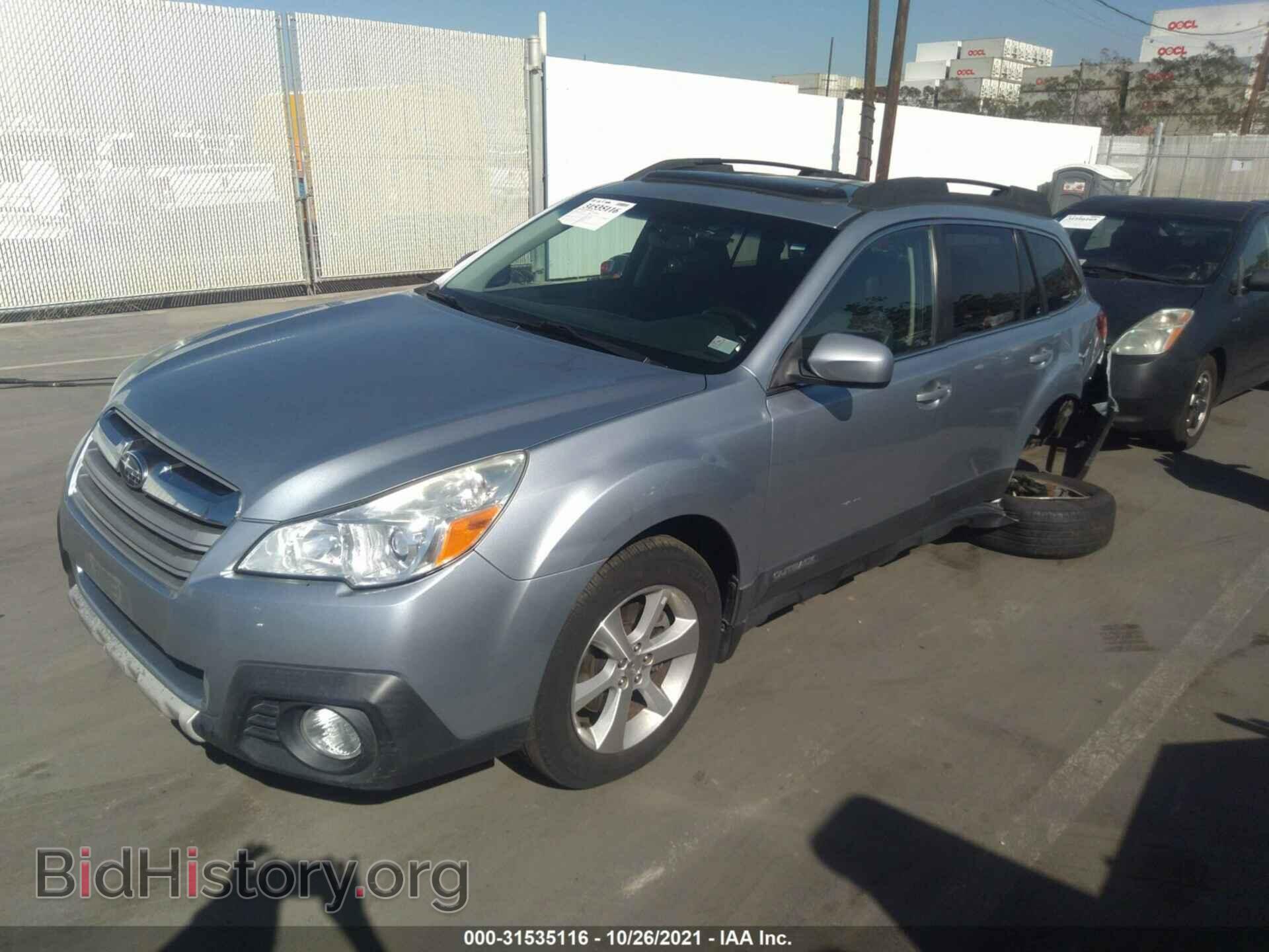 2014 SUBARU OUTBACK - VIN: 4S4BRDMC3E2215857 - Photo 2