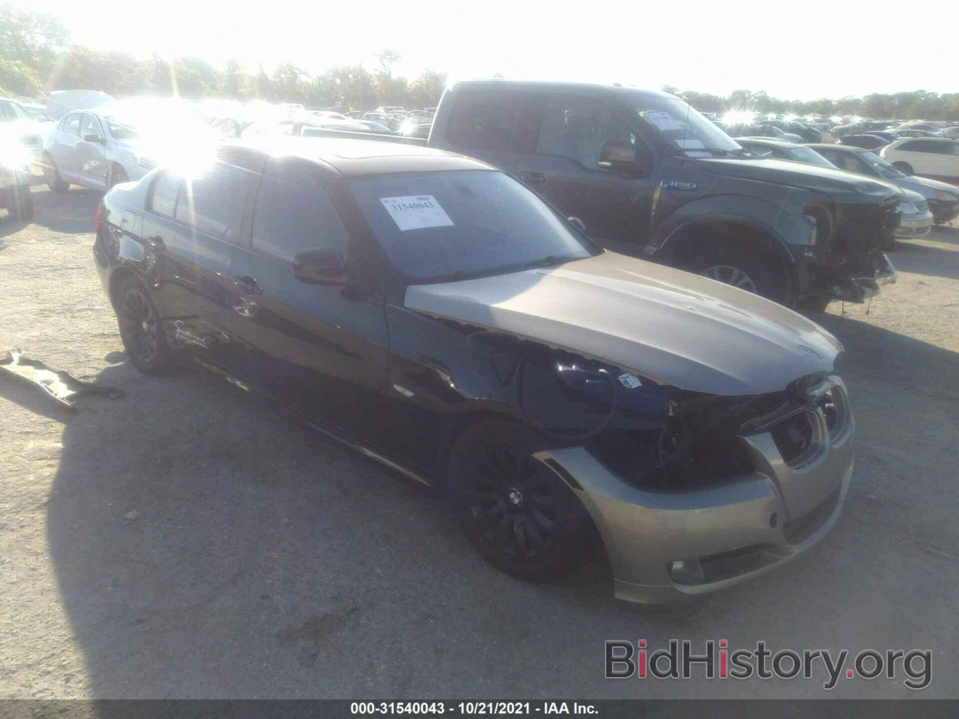 Photo WBAPH73599E127592 - BMW 3 SERIES 2009