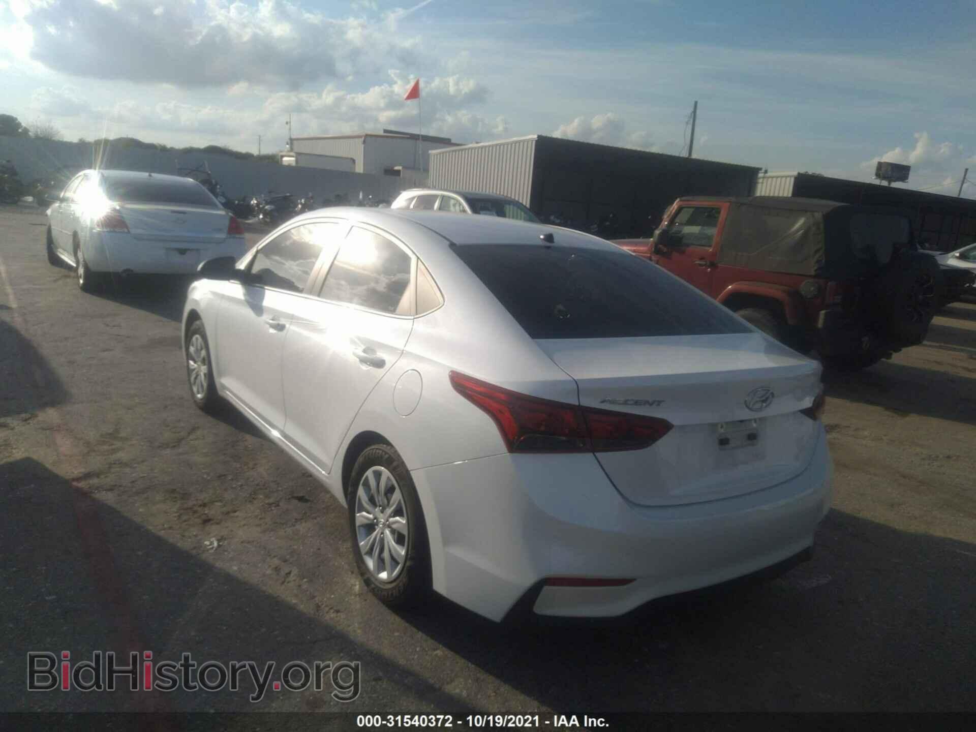 2019 HYUNDAI ACCENT - VIN: 3KPC24A35KE087931 - Фото 3