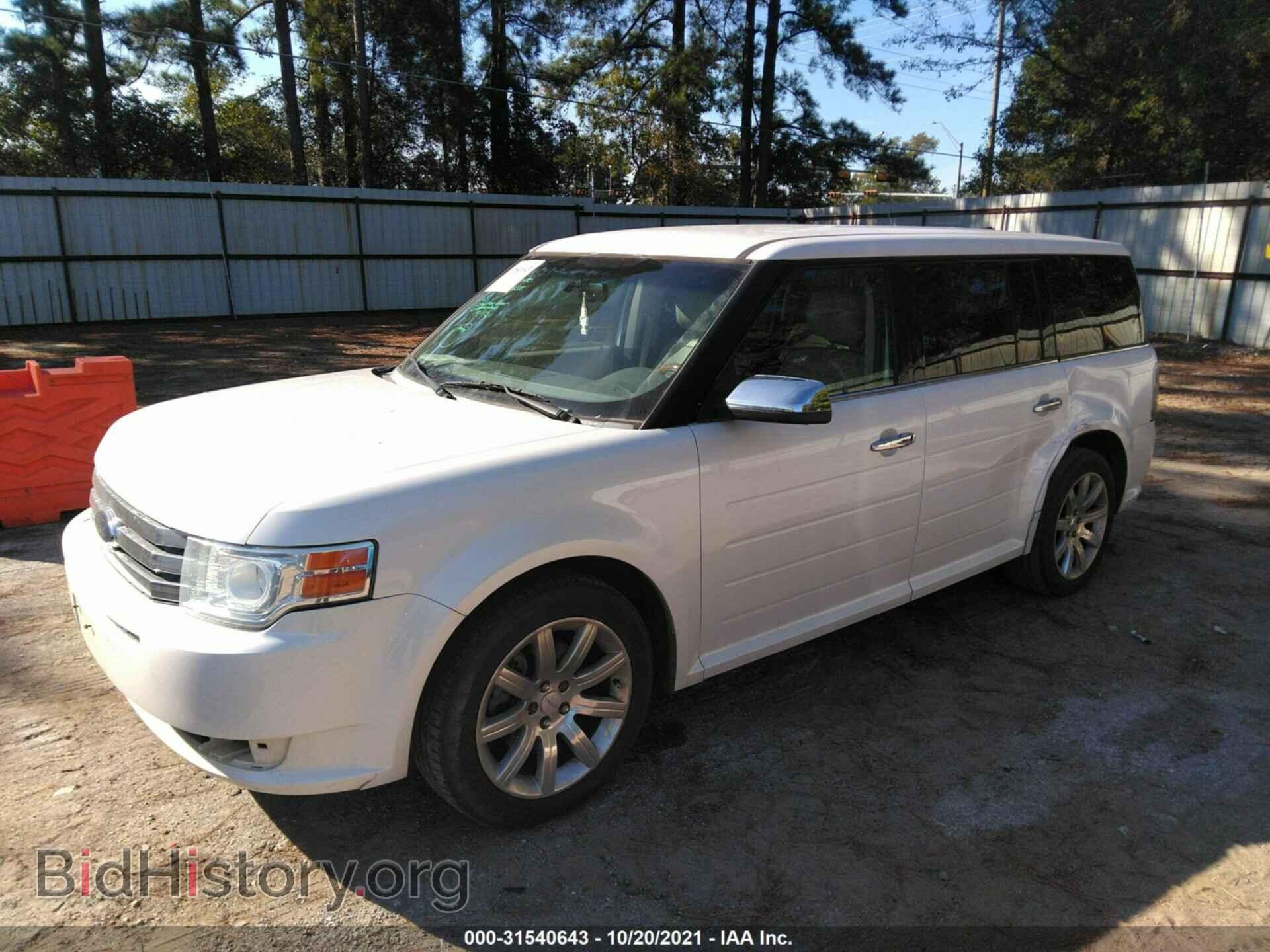 2011 FORD FLEX - VIN: 2FMGK5DC2BBD01036 - Photo 2