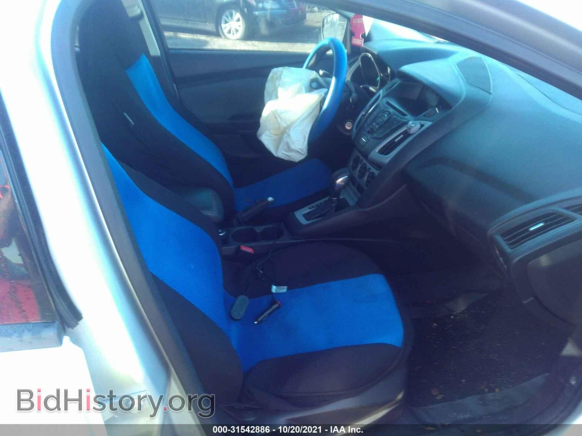 2012 FORD FOCUS - VIN: 1FAHP3F28CL186601 - Photo 5