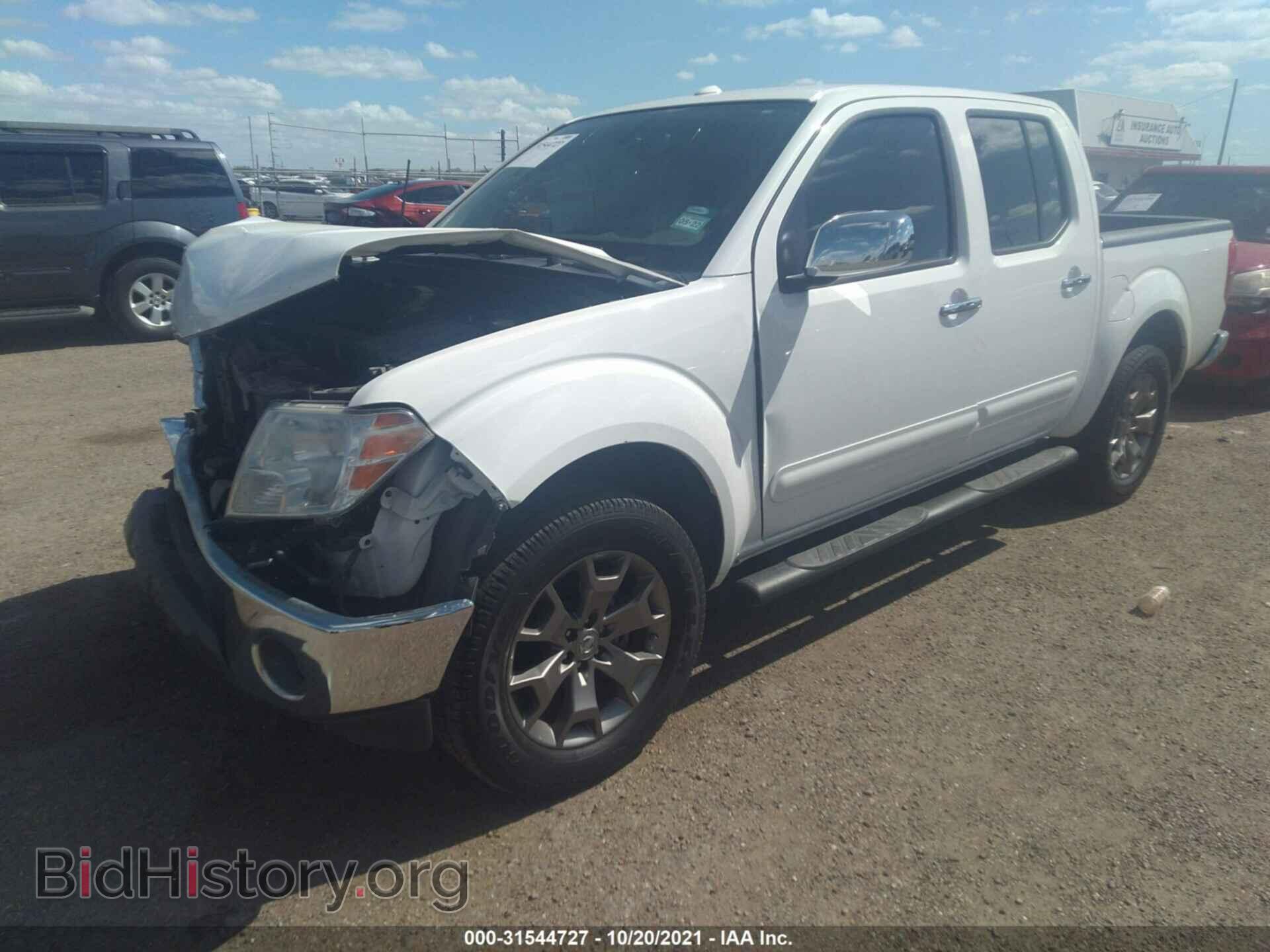 2015 NISSAN FRONTIER - VIN: 1N6AD0EV3FN748117 - Фото 2