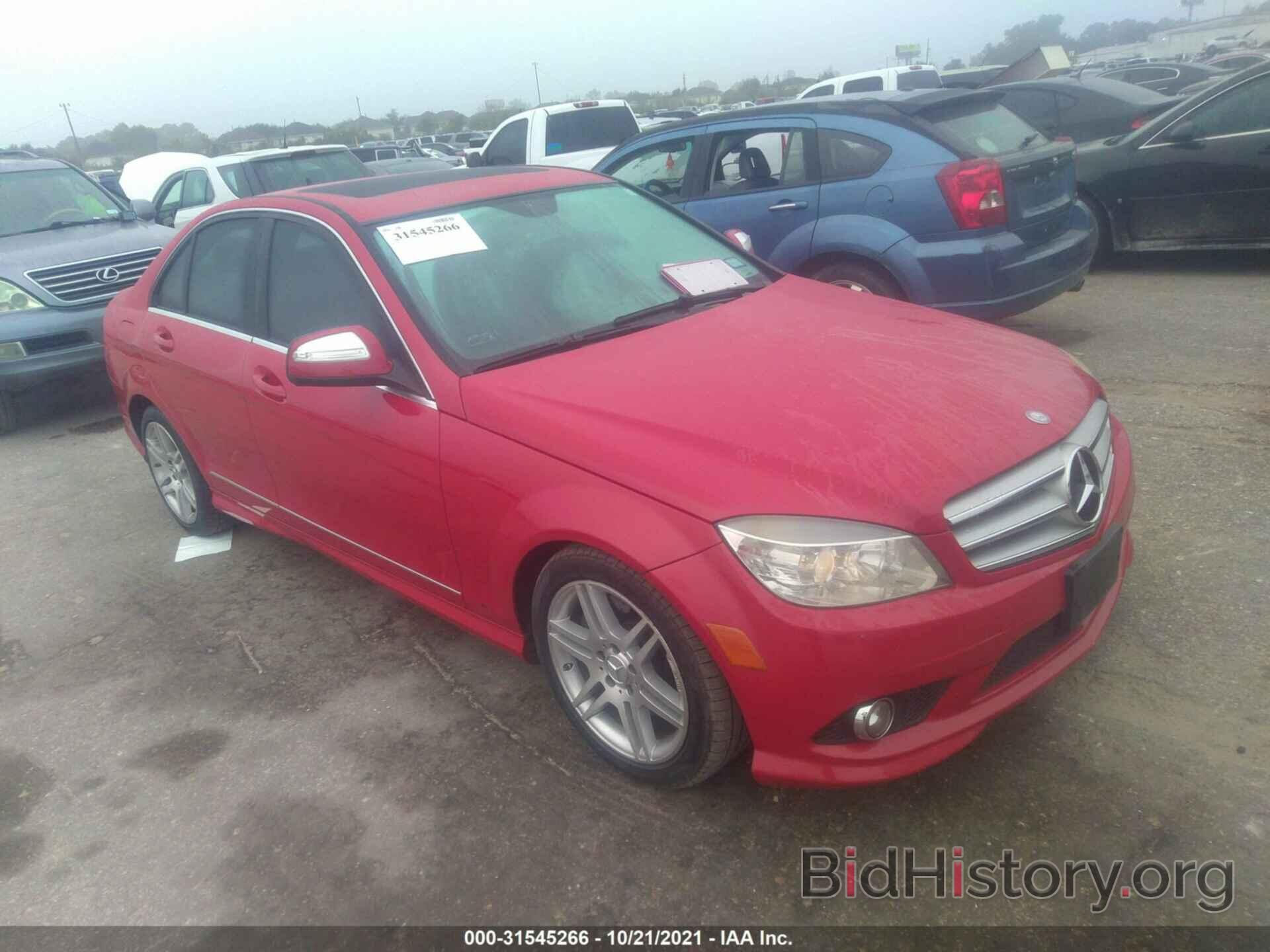 Photo WDDGF56X19R062763 - MERCEDES-BENZ C-CLASS 2009