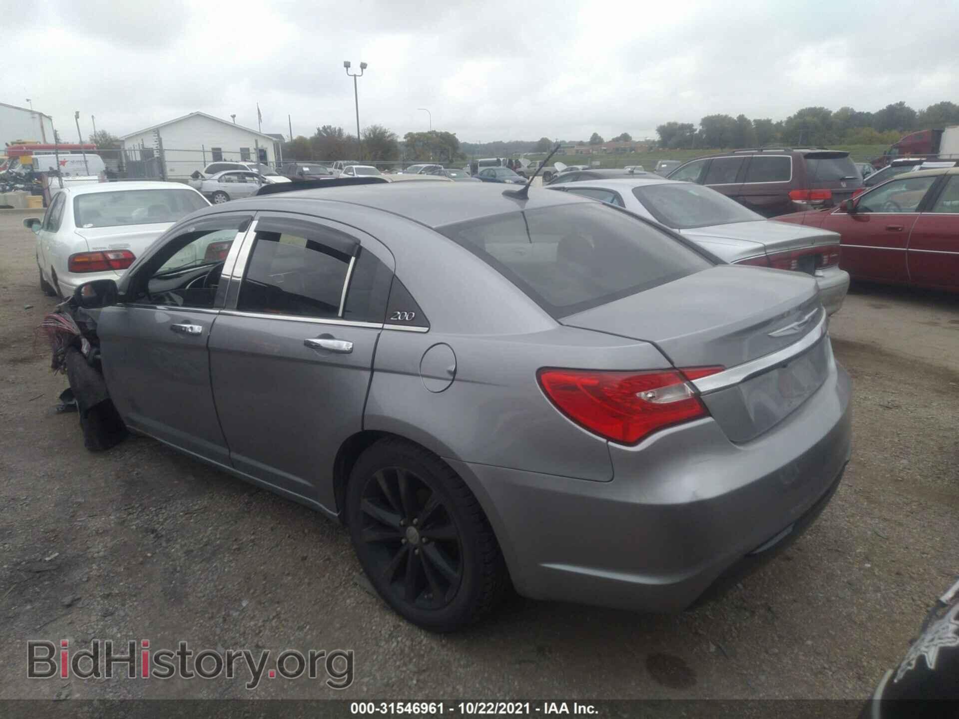 2013 CHRYSLER 200 - VIN: 1C3CCBCG1DN593745 - Фото 3