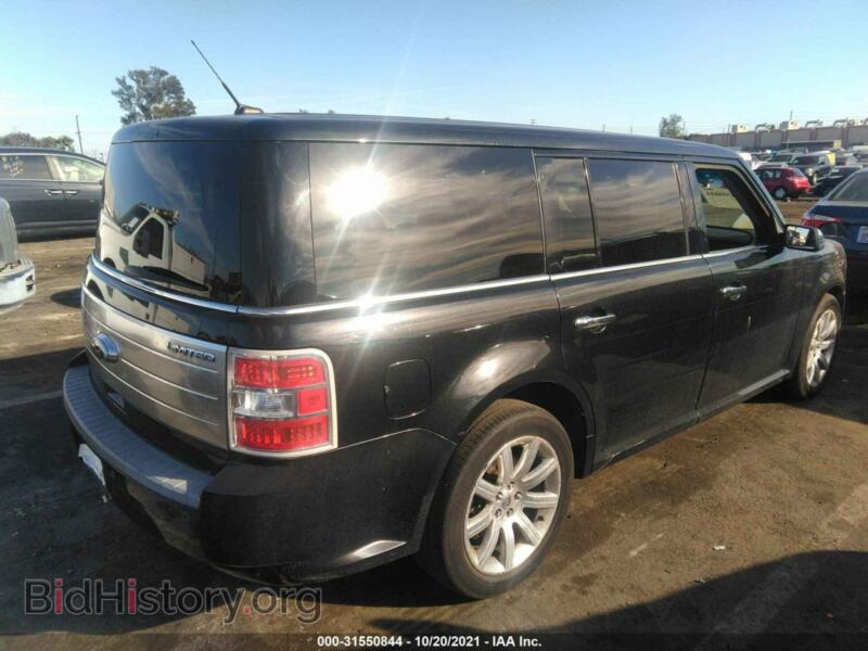 2011 Ford FLEX (VIN 2FMGK5DC1BBD02792) — фото 4 из 11