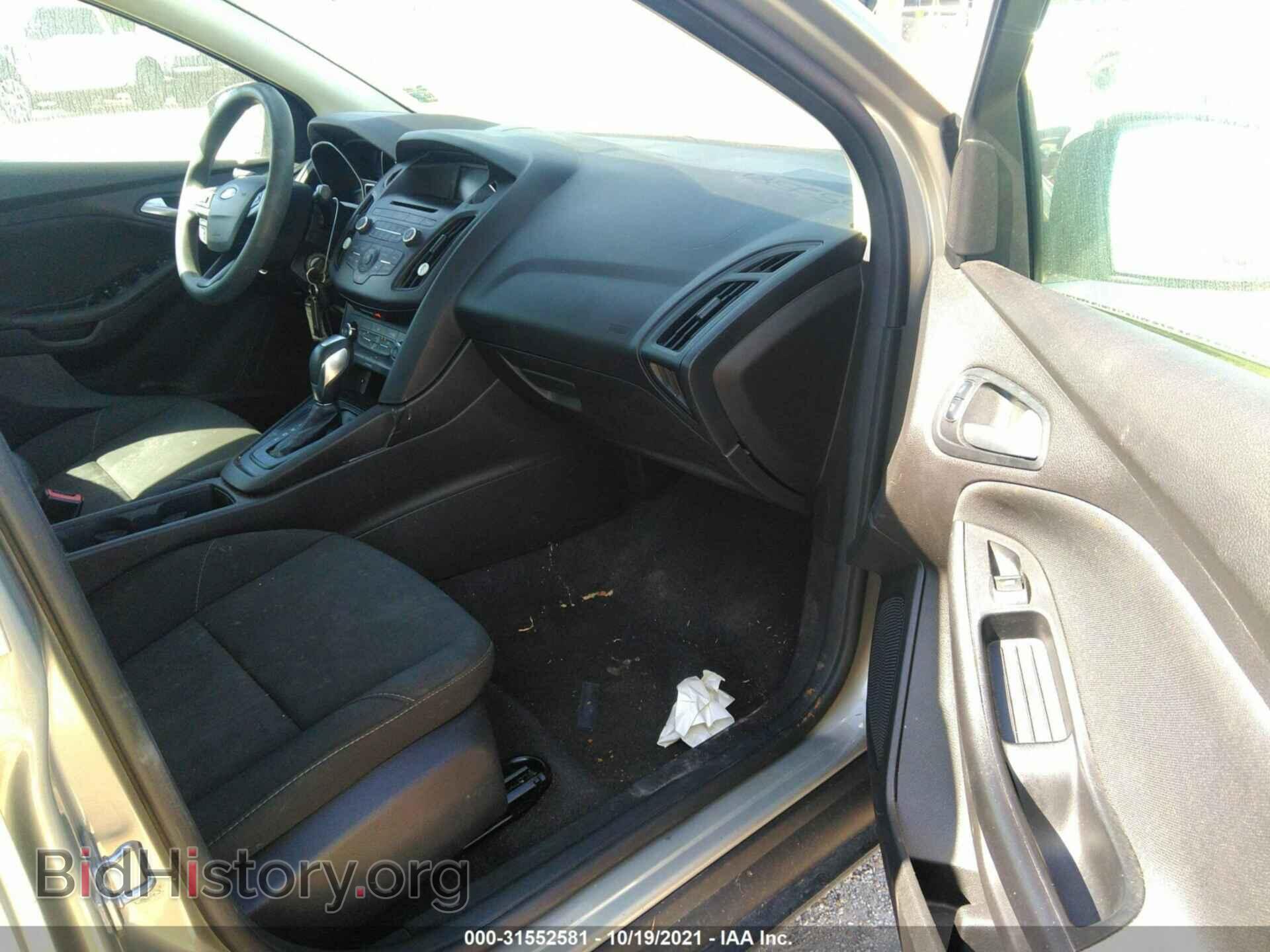2016 FORD FOCUS - VIN: 1FADP3F24GL402092 - Photo 5