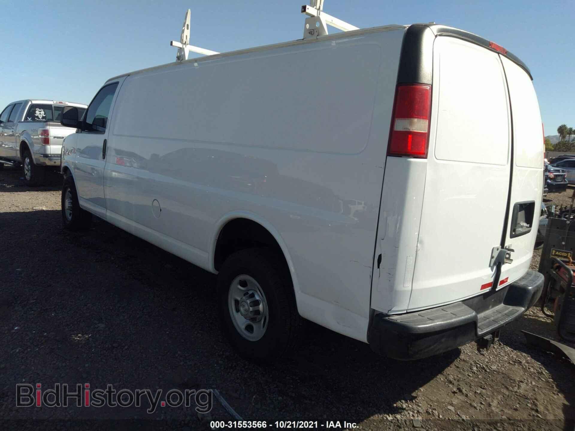 2014 CHEVROLET EXPRESS CARGO VAN - VIN: 1GCWGGCA4E1197727 - Photo 3