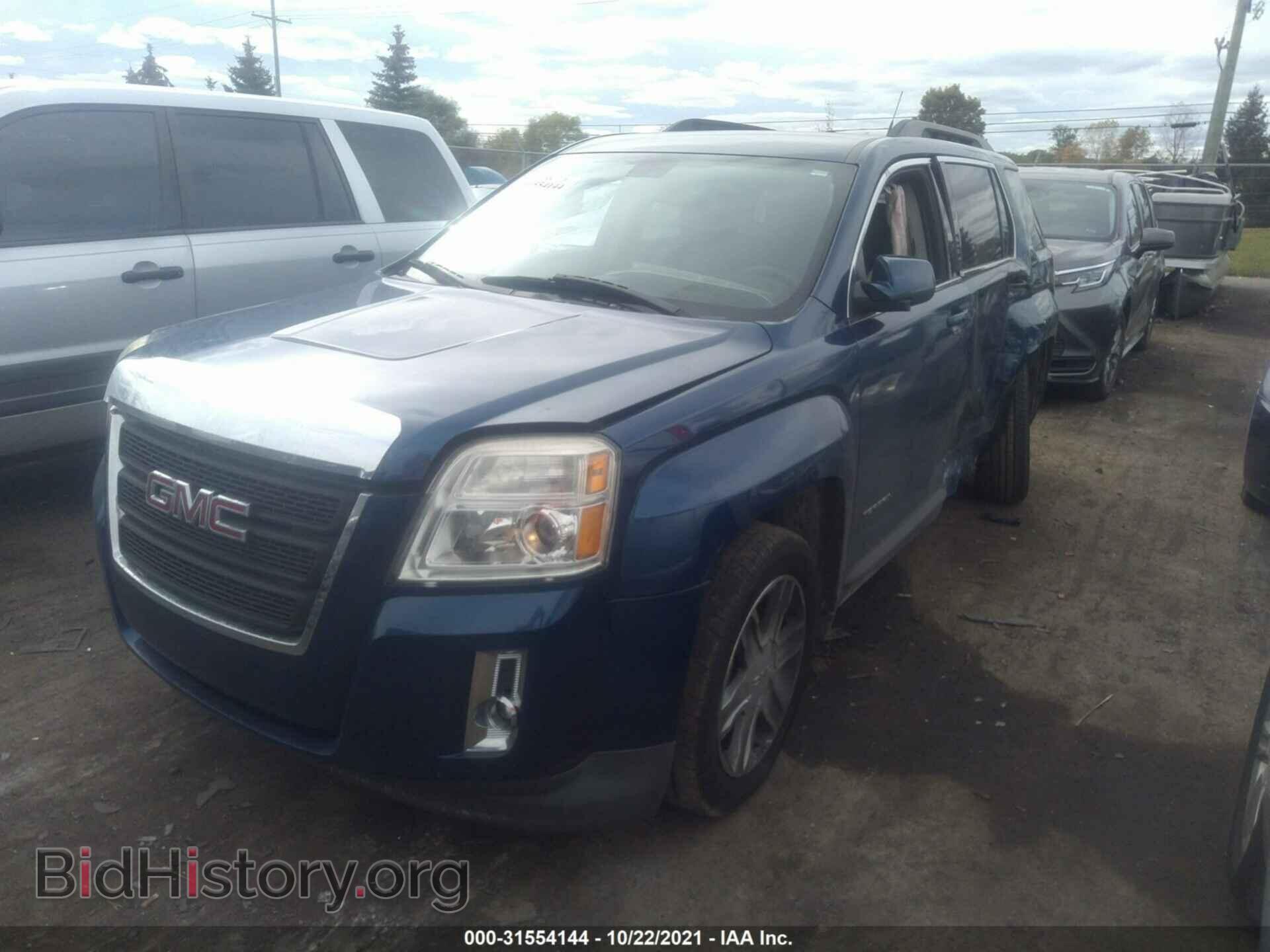 2010 GMC TERRAIN - VIN: 2CTFLGEW1A6253445 - Photo 2