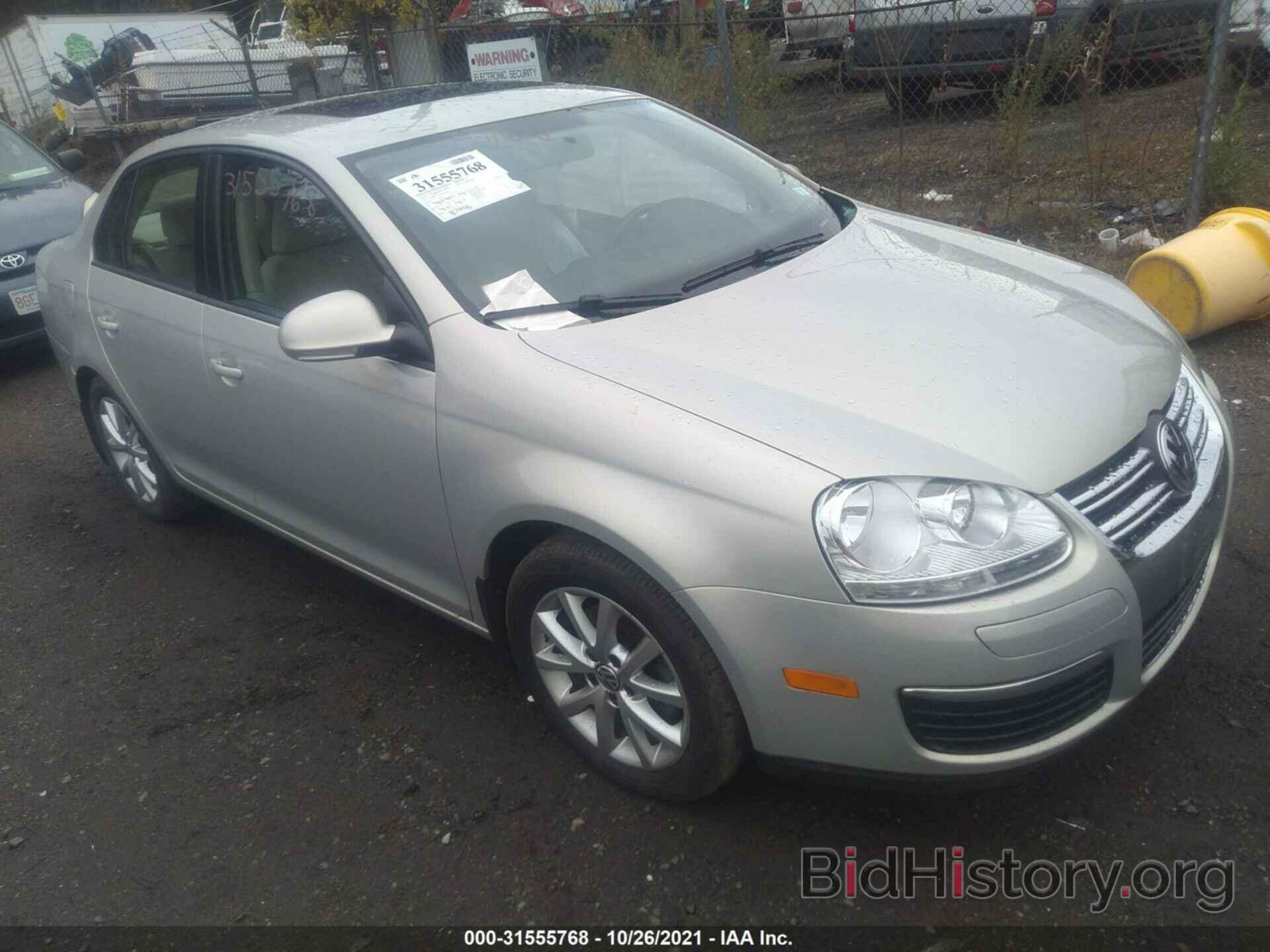 Photo 3VWRZ7AJ2AM161460 - VOLKSWAGEN JETTA SEDAN 2010