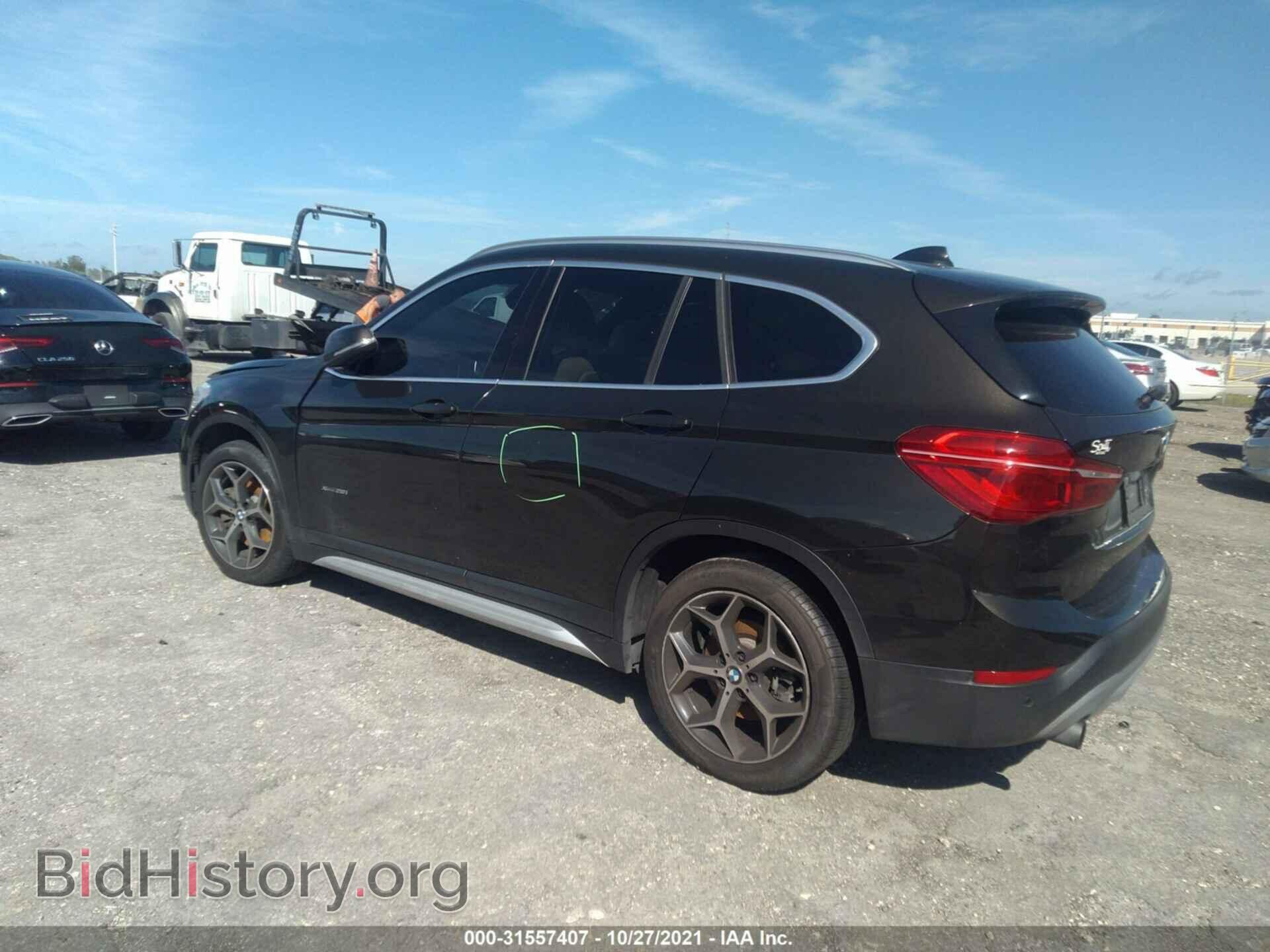 2017 BMW X1 - VIN: WBXHT3C31H5F69431 - Фото 3