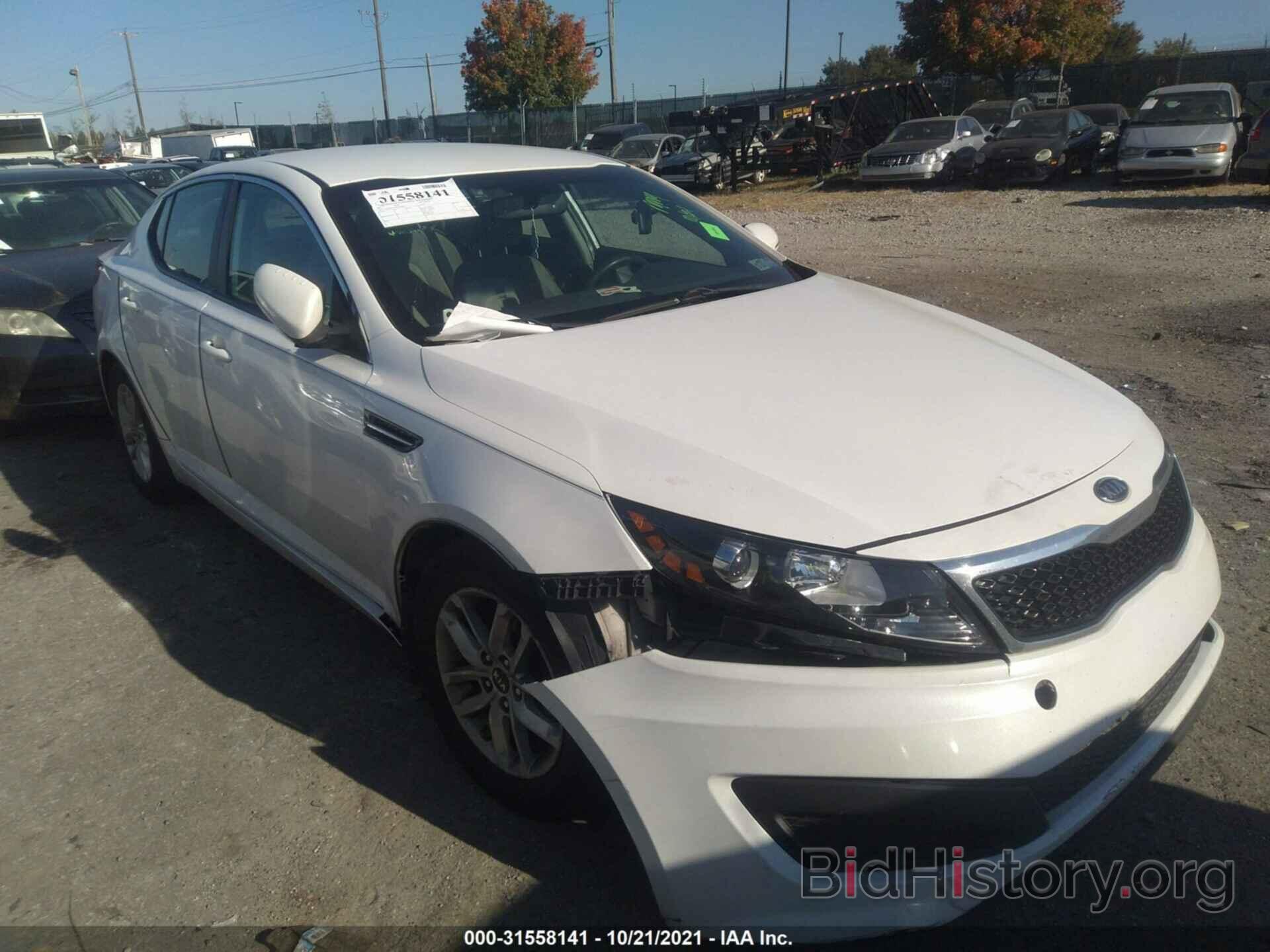 Photo KNAGM4A76B5073849 - KIA OPTIMA 2011