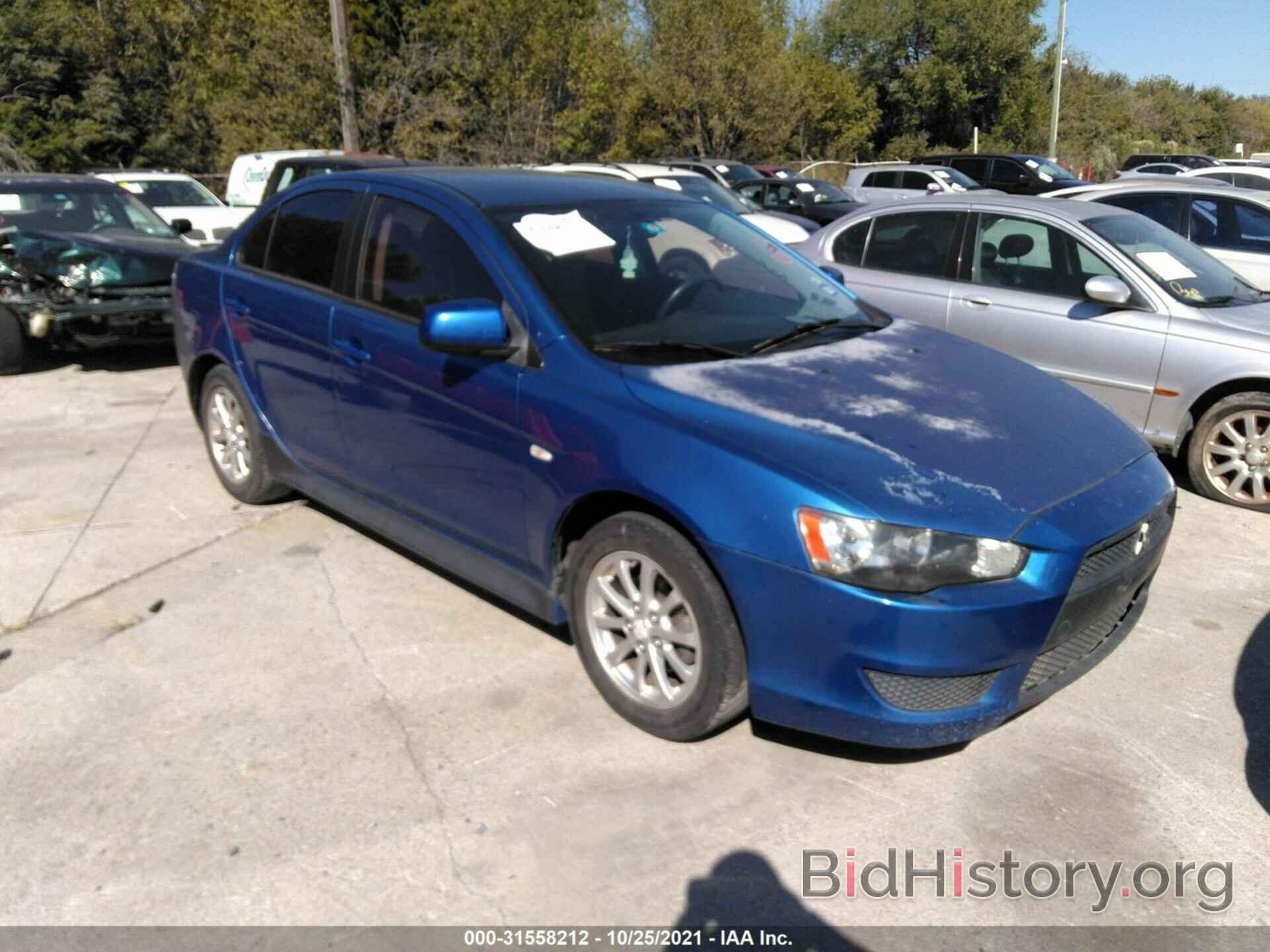 Photo JA32U2FU4AU033112 - MITSUBISHI LANCER 2010