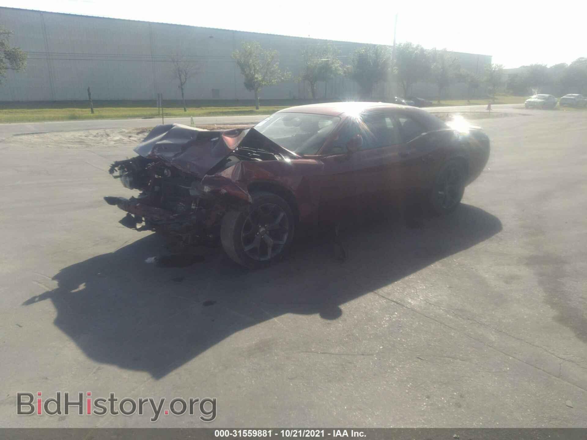 2018 DODGE CHALLENGER - VIN: 2C3CDZAG6JH331233 - Фото 2