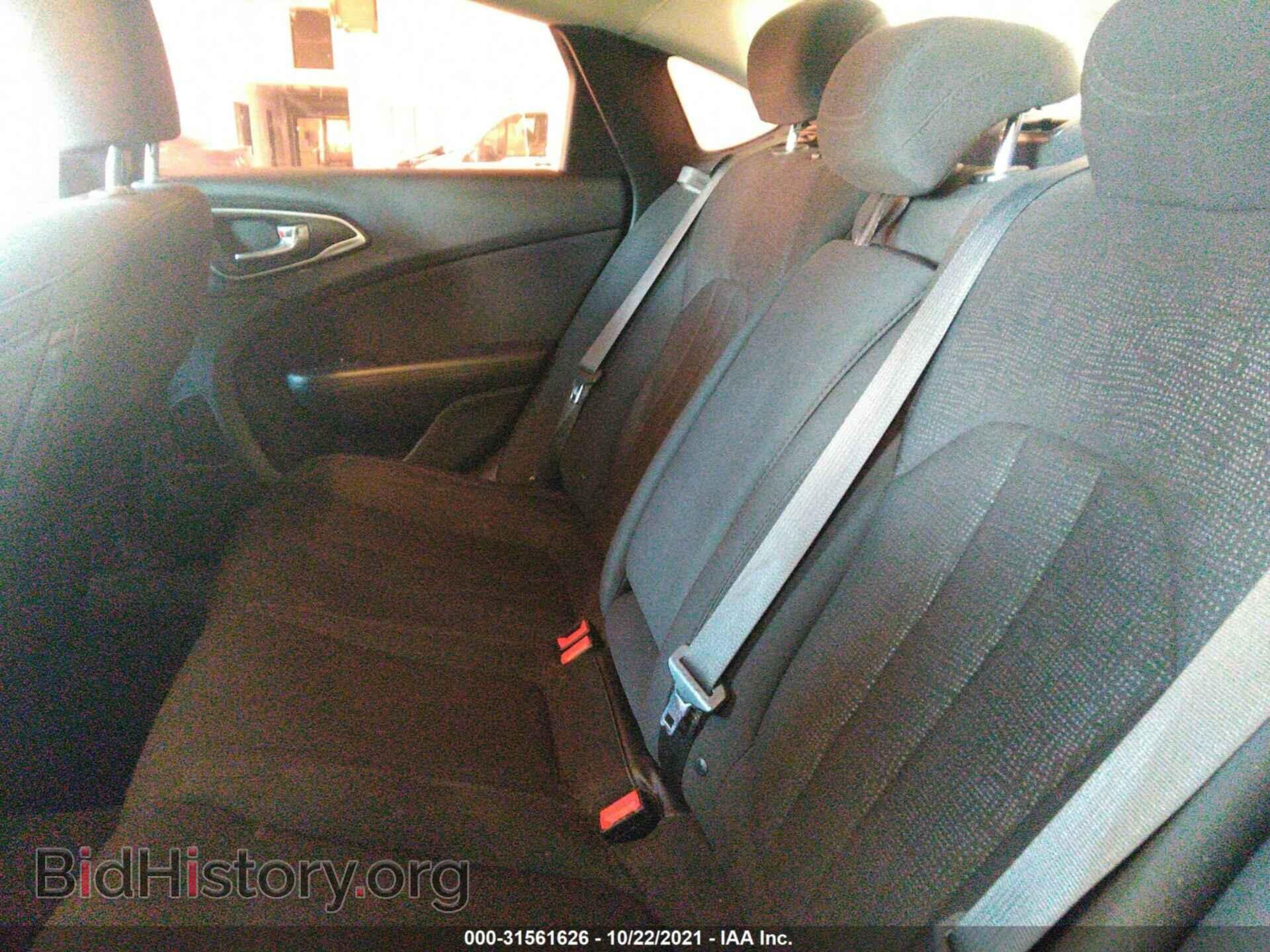 2015 CHRYSLER 200 - VIN: 1C3CCCAB3FN699792 - Photo 8