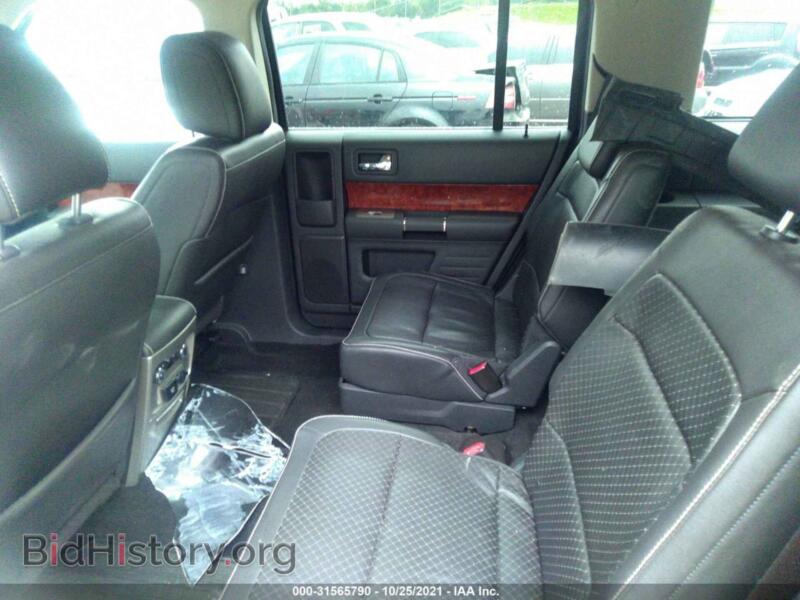 2010 Ford FLEX (VIN 2FMHK6DC4ABA90513) — photo 8 of 11