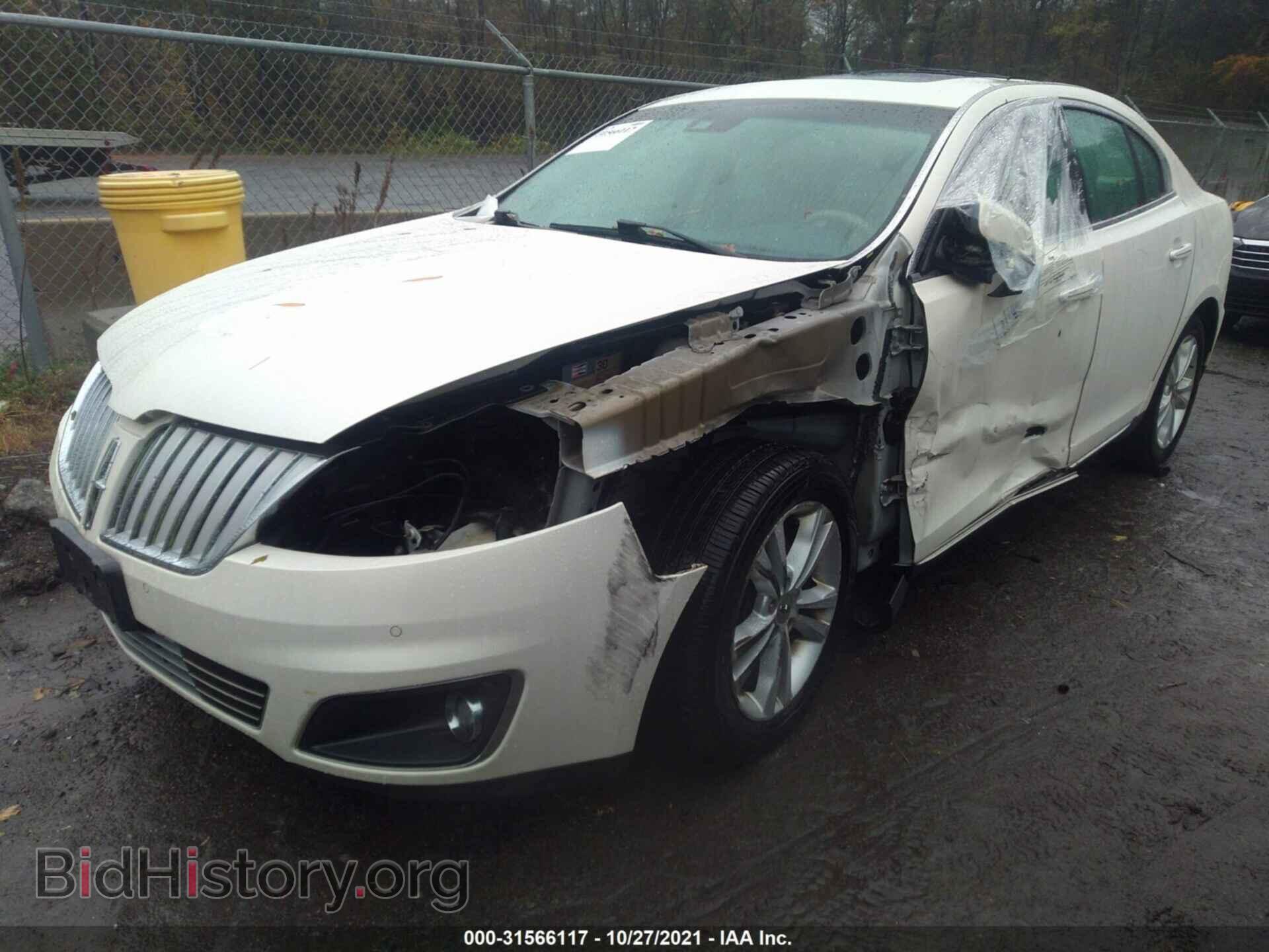 2009 LINCOLN MKS - VIN: 1LNHM94R09G614907 - Photo 2