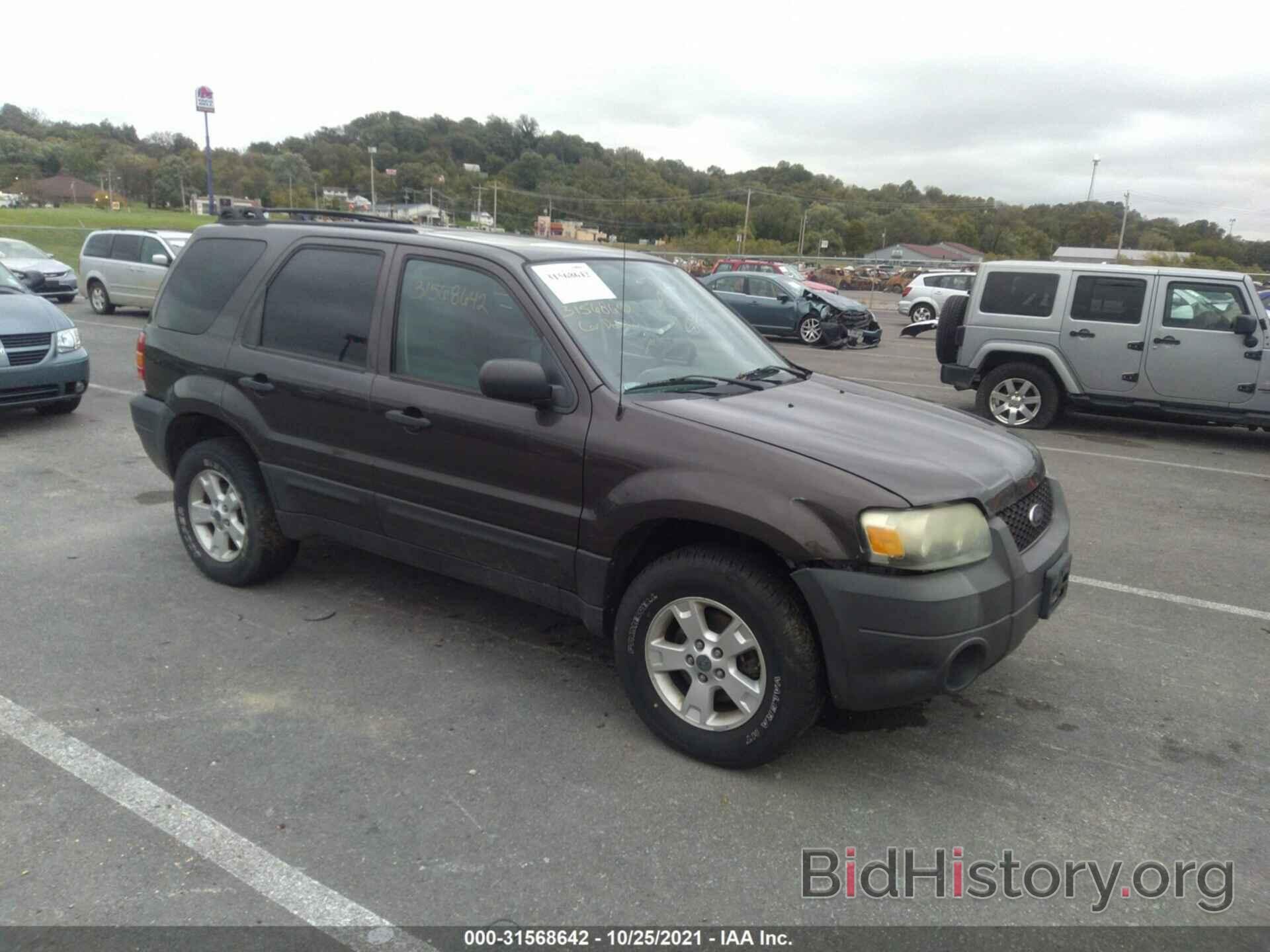 Photo 1FMYU93196KD25450 - FORD ESCAPE 2006