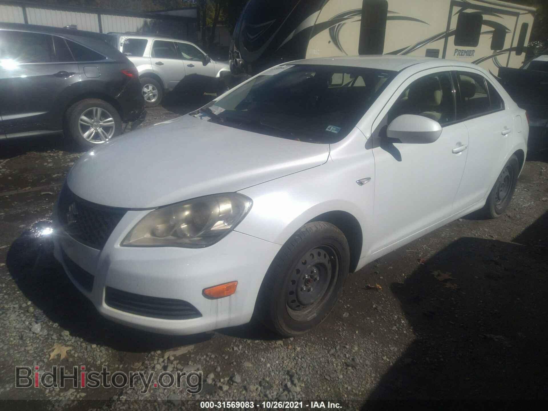 2010 SUZUKI KIZASHI - VIN: JS2RF9A17A6100294 - Фото 2