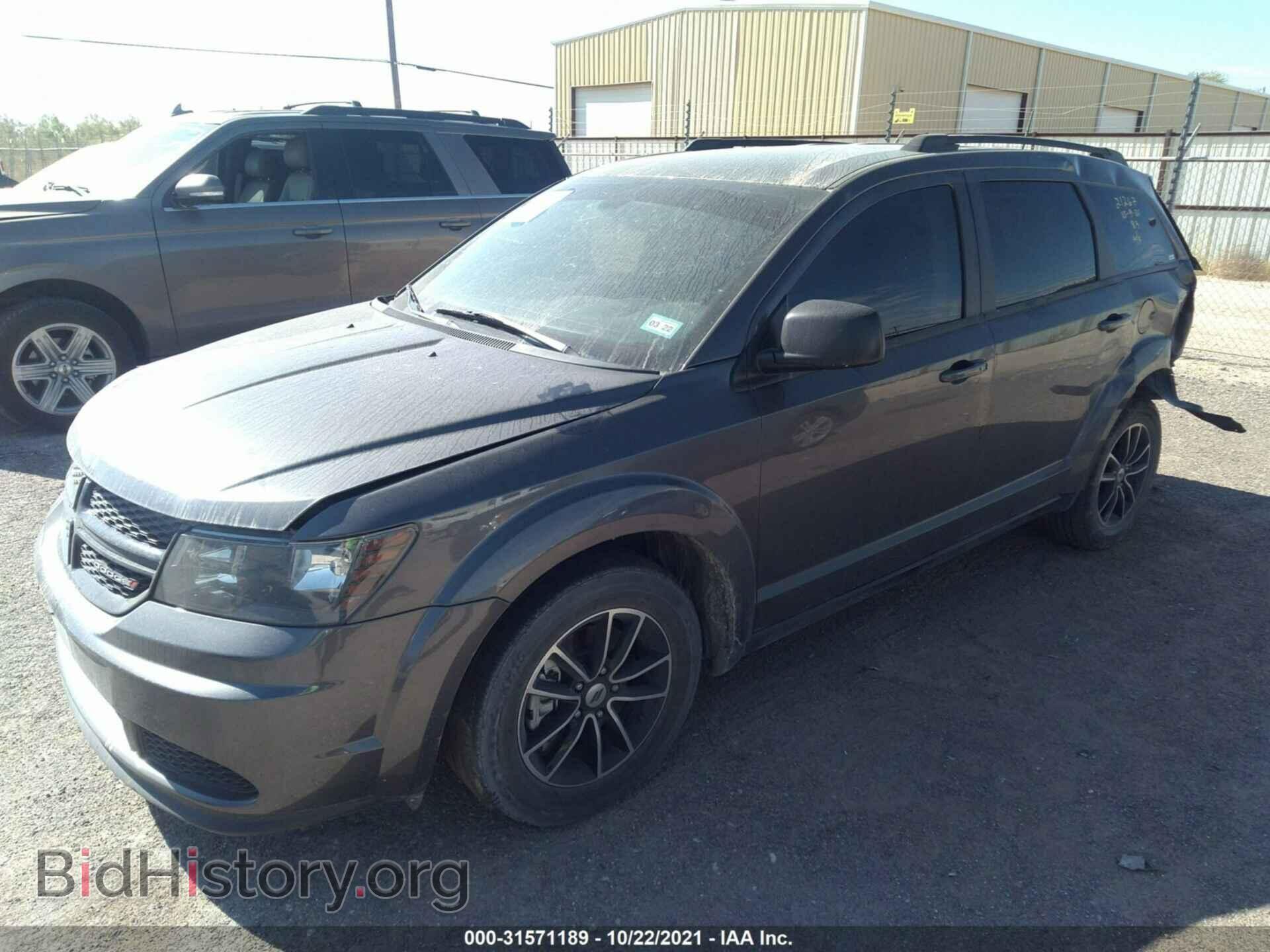 2018 DODGE JOURNEY - VIN: 3C4PDCAB7JT517448 - Фото 2