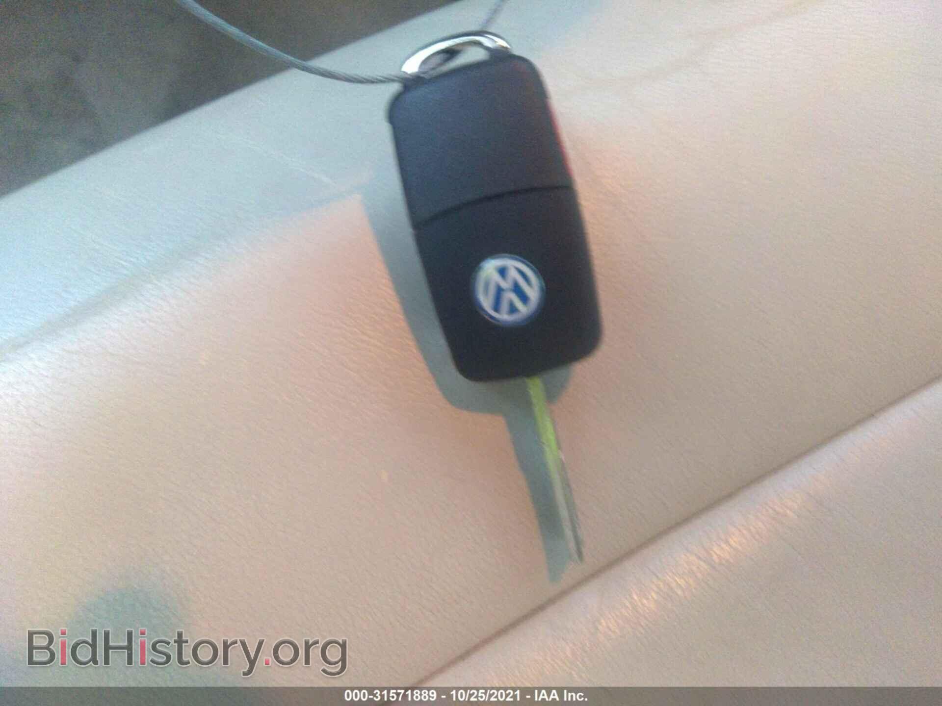 2009 VOLKSWAGEN EOS - VIN: WVWFA71F29V013674 - Фото 11