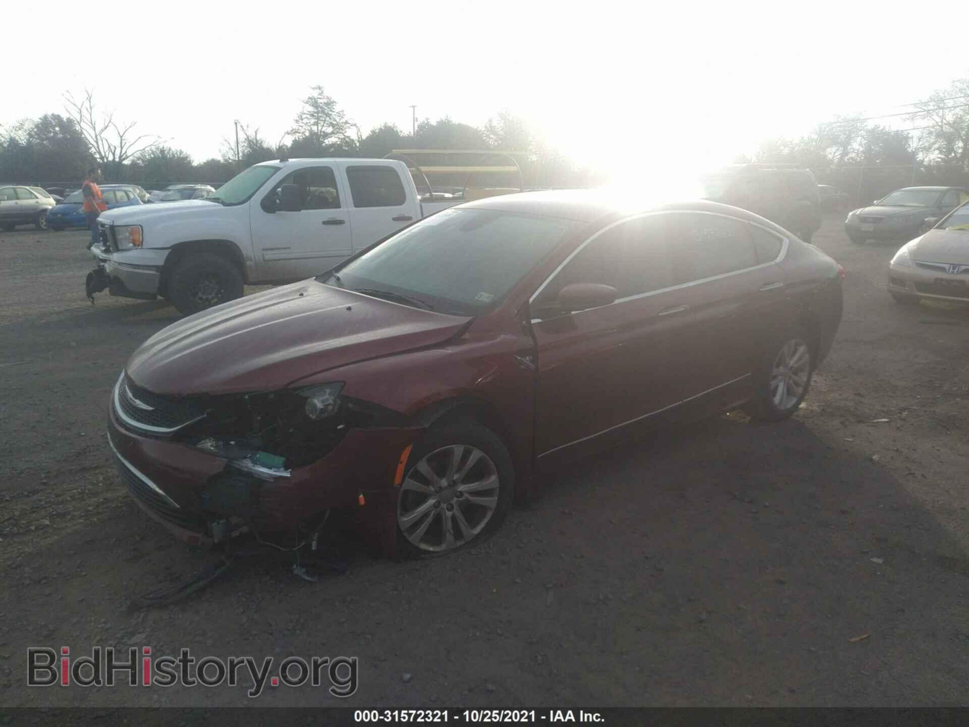 2015 CHRYSLER 200 - VIN: 1C3CCCAB8FN714061 - Photo 2