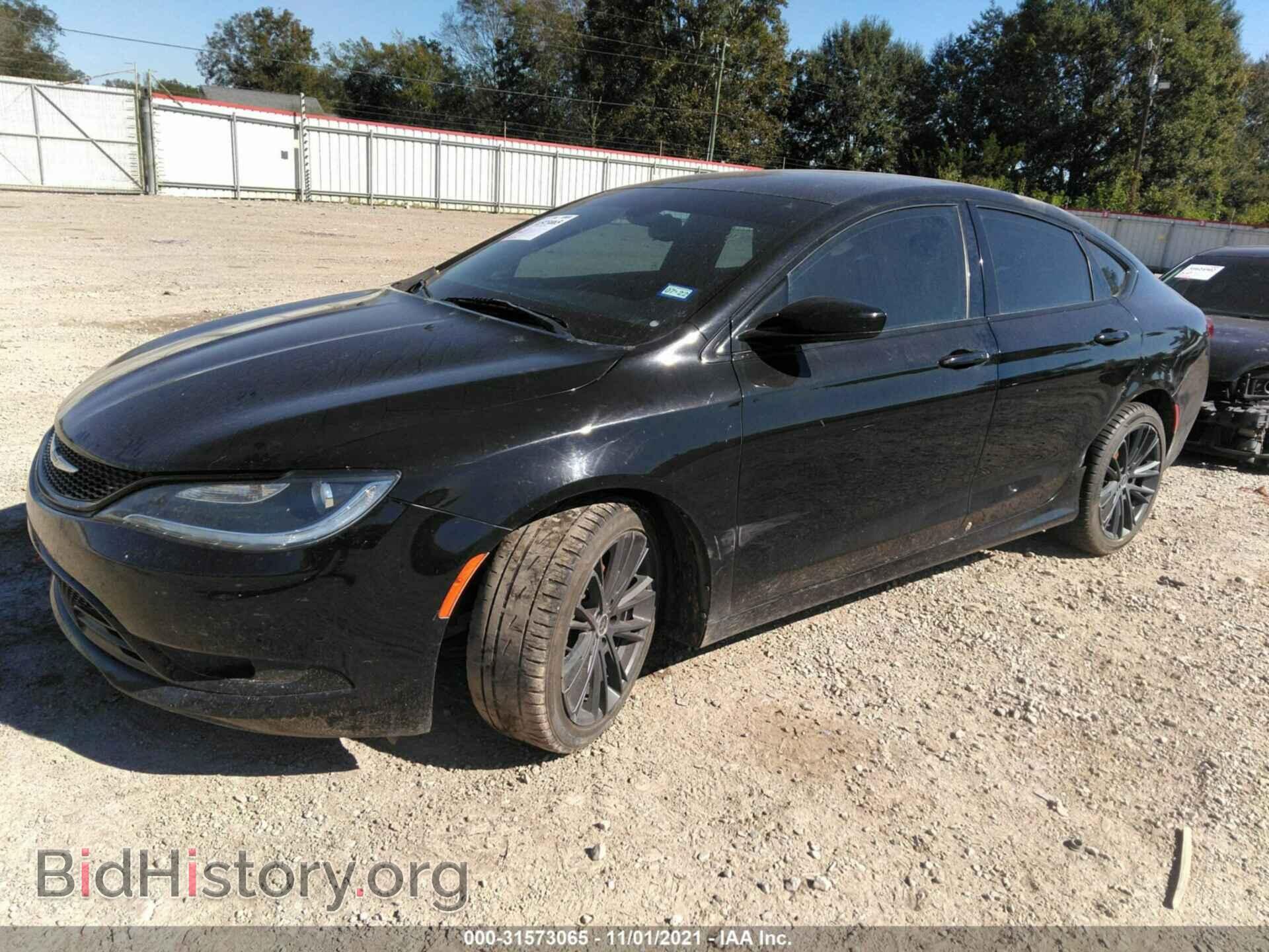 2016 CHRYSLER 200 - VIN: 1C3CCCBB4GN138565 - Фото 2