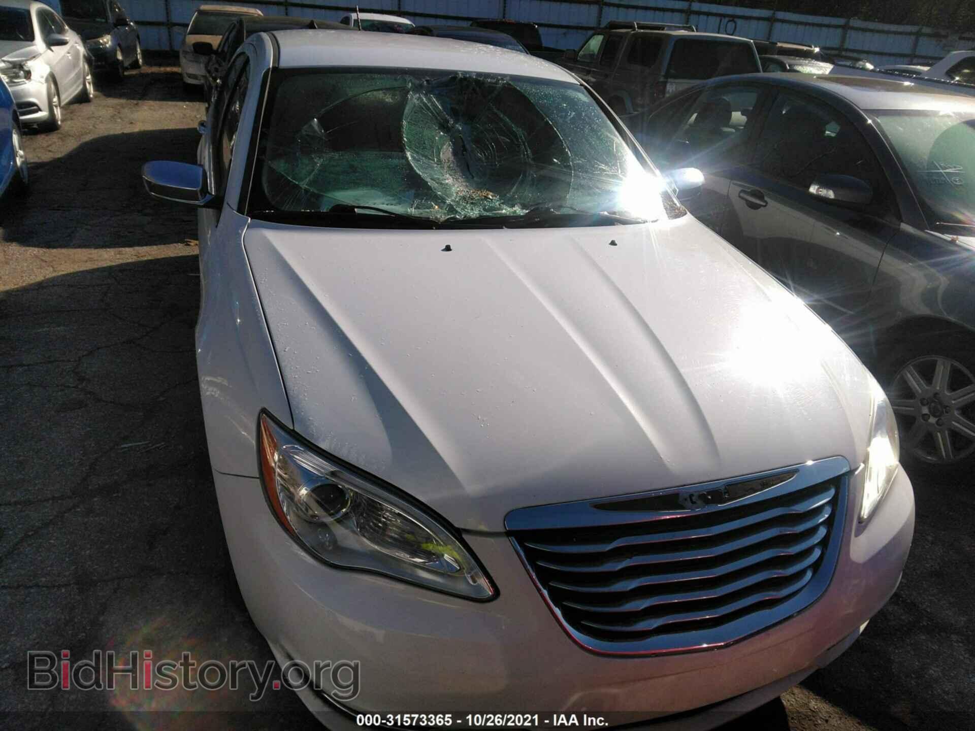2011 CHRYSLER 200 - VIN: 1C3BC2FG2BN571886 - Фото 6