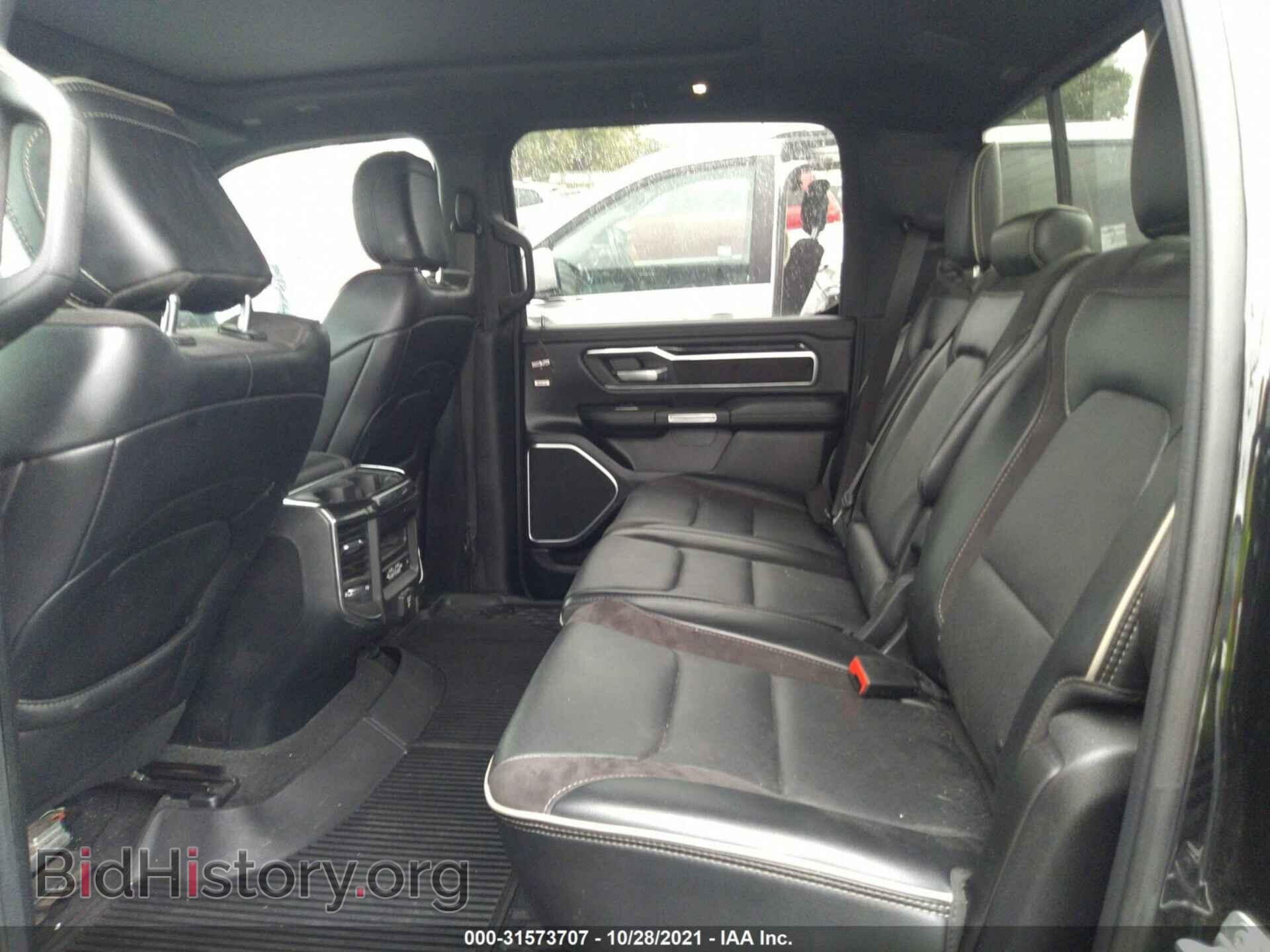 2019 RAM 1500 - VIN: 1C6SRFJT7KN879827 - Фото 8