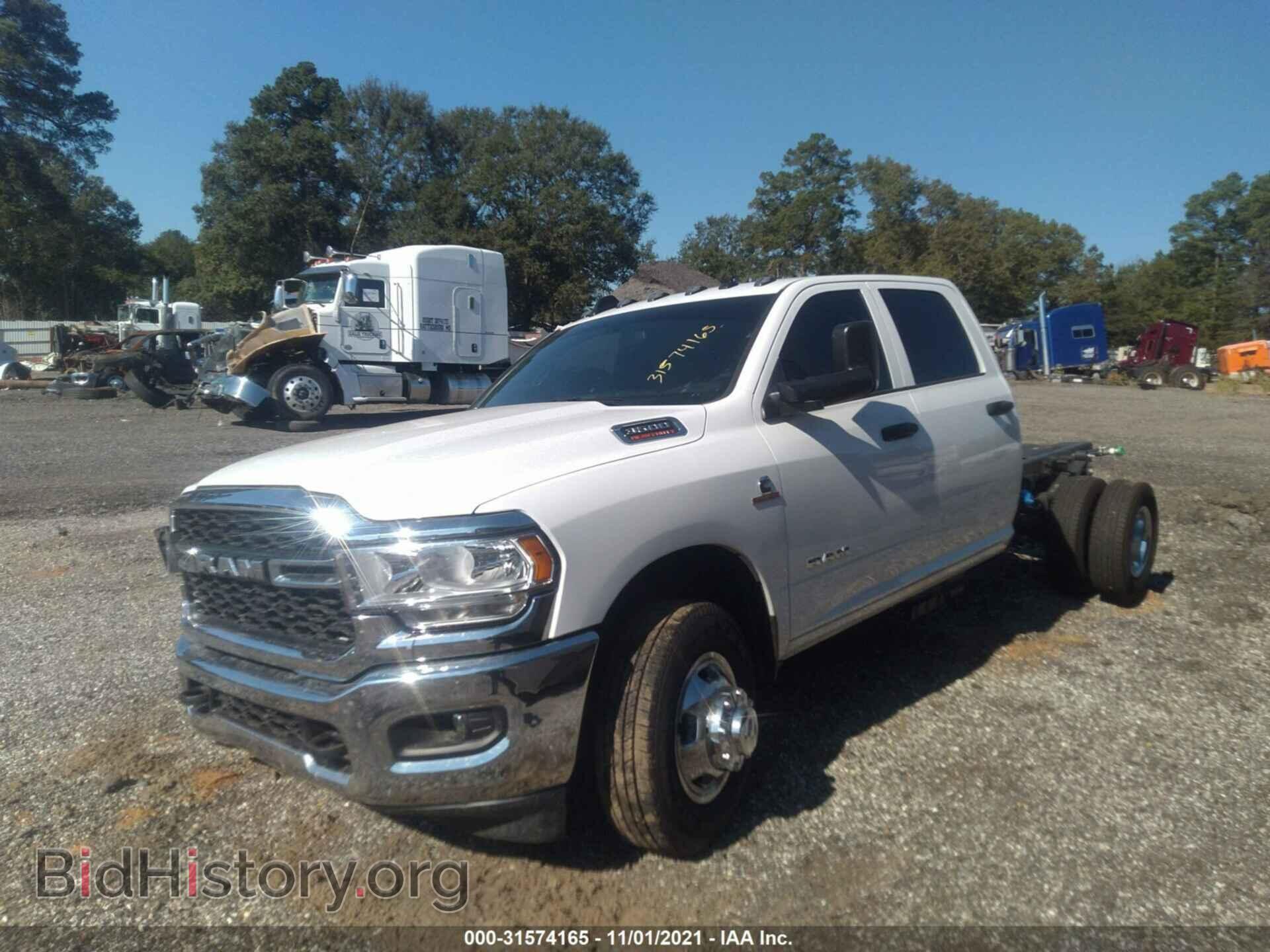 2021 RAM 3500 CHASSIS CAB - VIN: 3C7WRTCL1MG694502 - Photo 2
