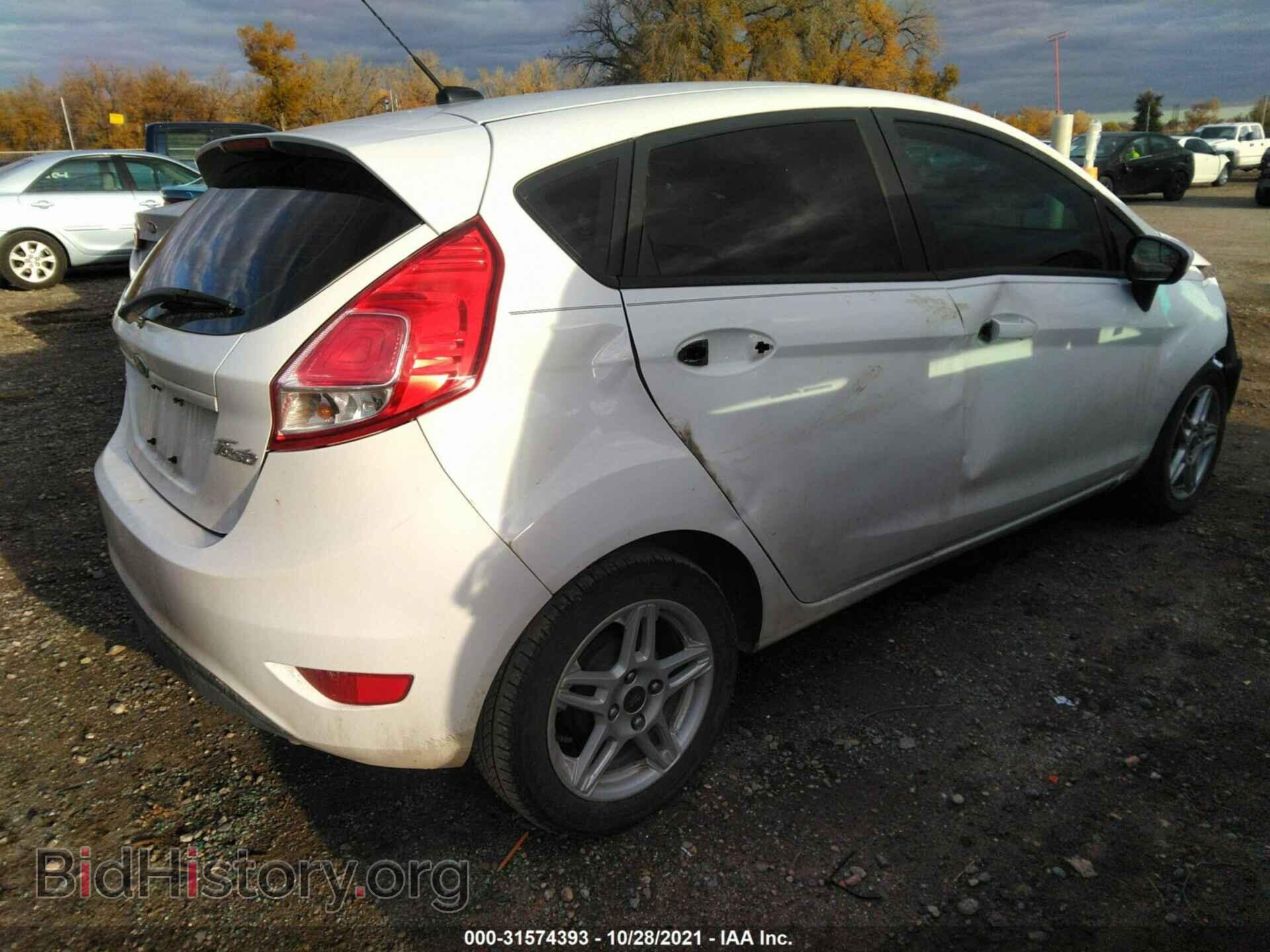 2017 FORD FIESTA - VIN: 3FADP4EJ3HM112974 - Фото 4