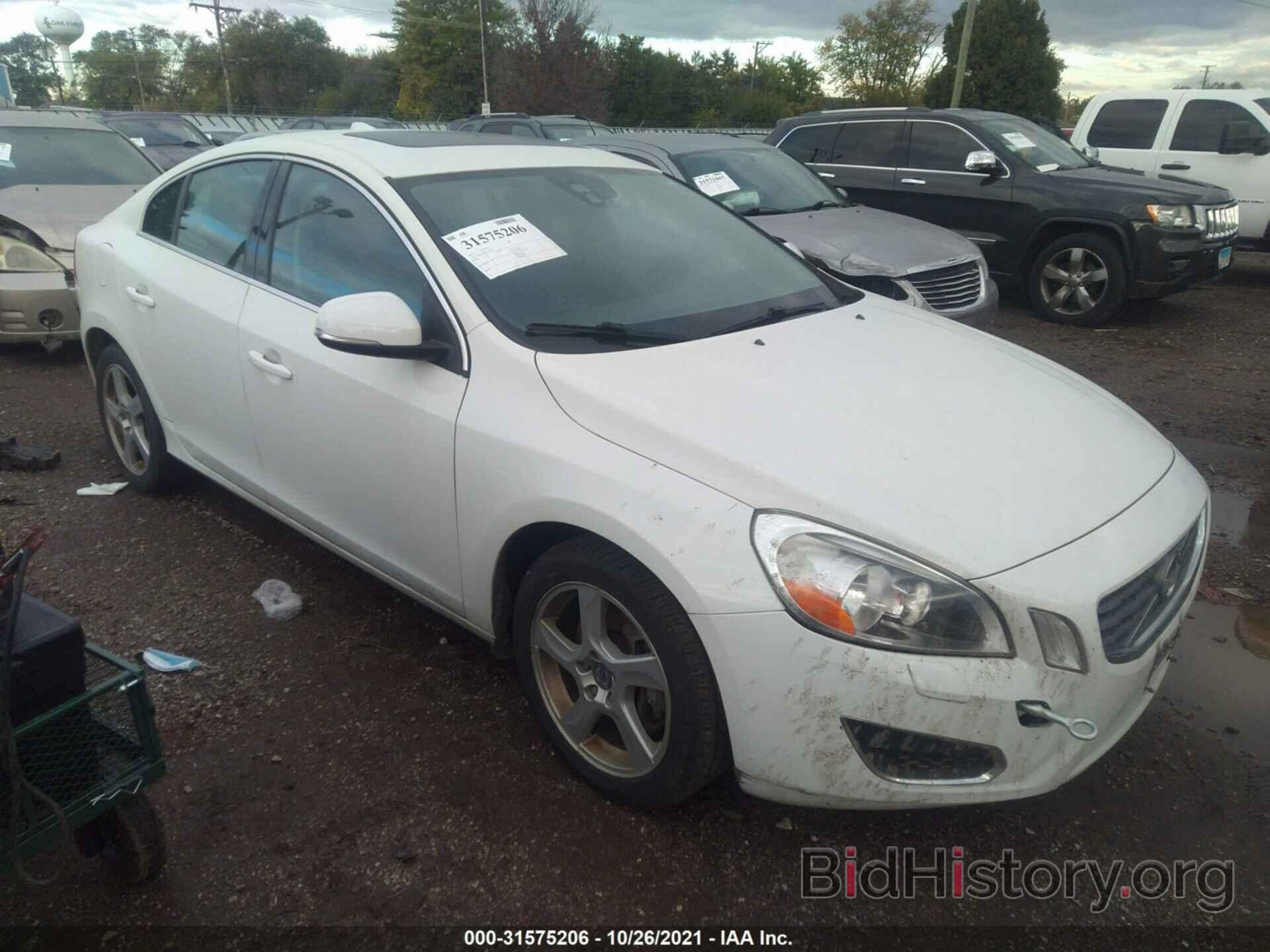 Photo YV1612FH6D2194408 - VOLVO S60 2013