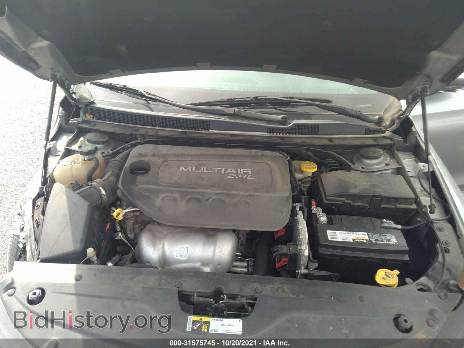 2015 CHRYSLER 200 - VIN: 1C3CCCAB2FN658876 - Фото 10