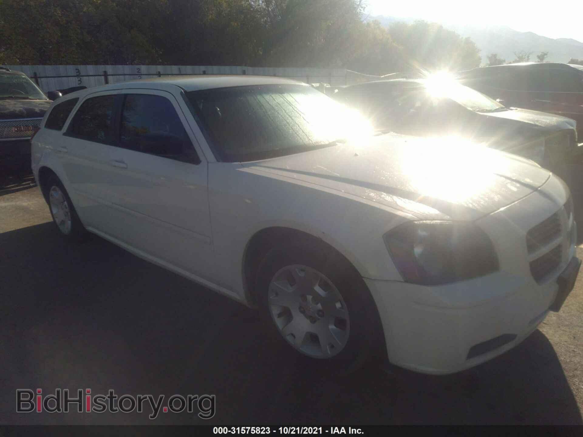 Photo 2D4FV47T26H123647 - DODGE MAGNUM 2006