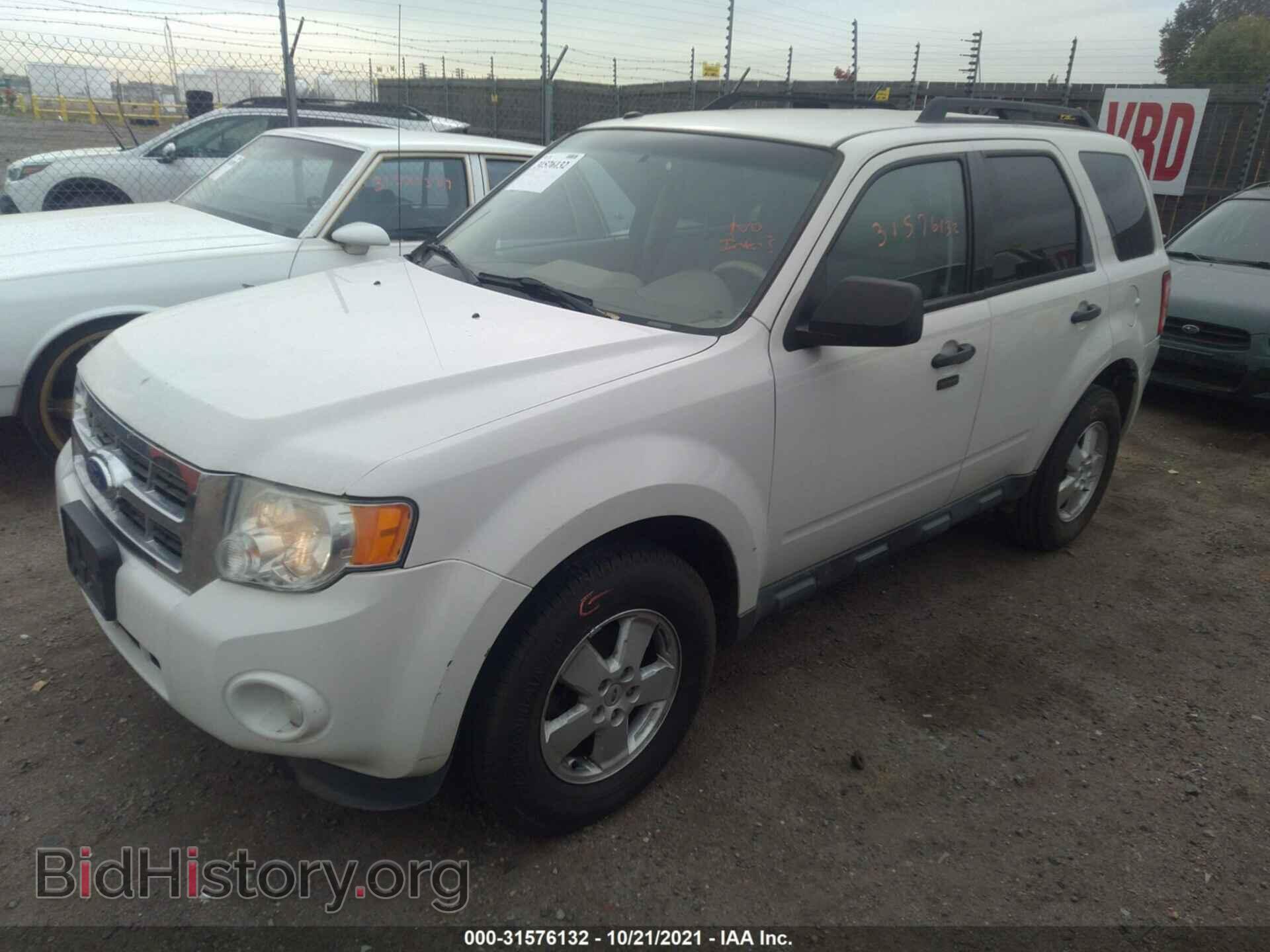 2012 FORD ESCAPE - VIN: 1FMCU0D76CKB82705 - Фото 2