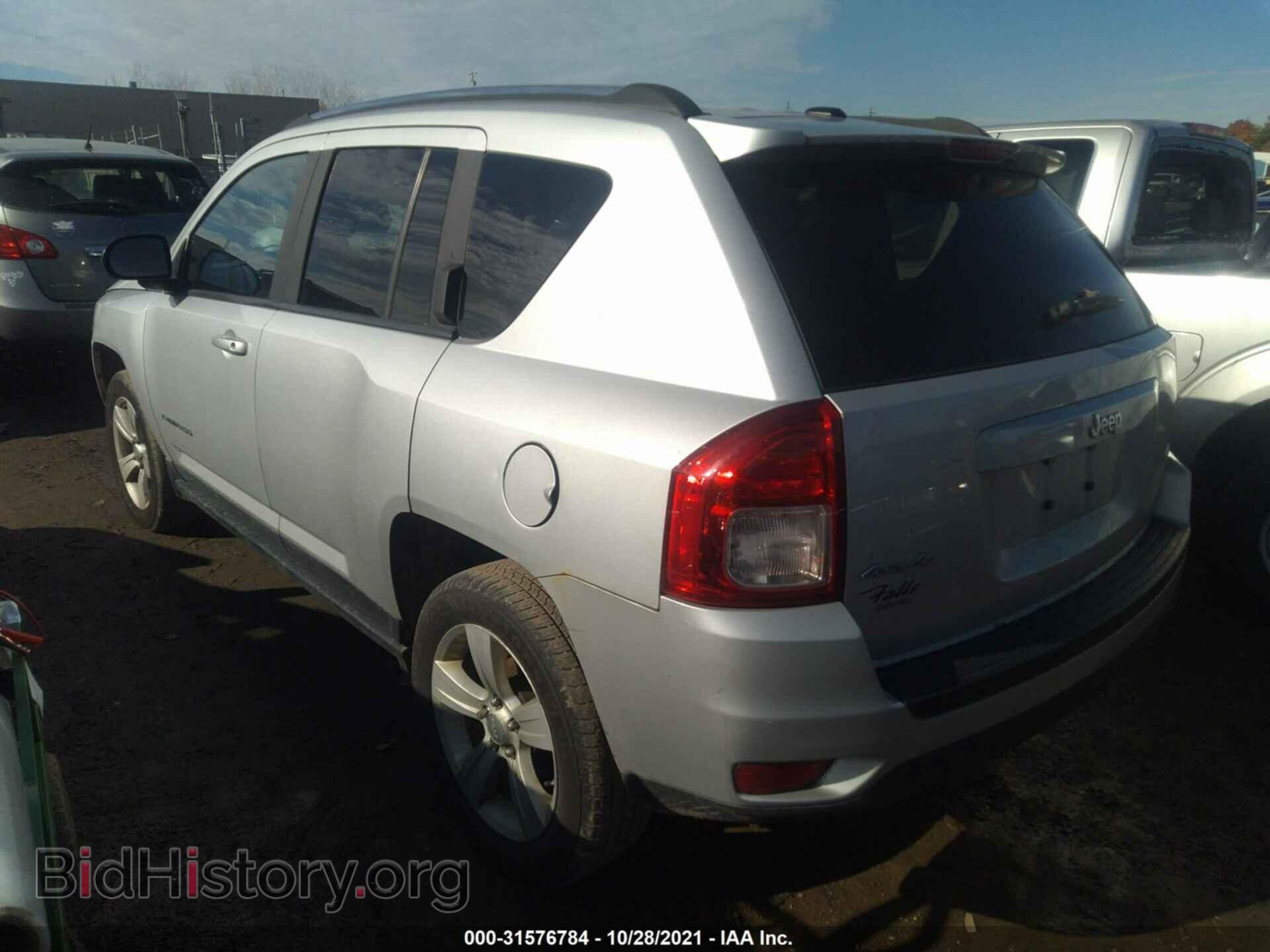 2011 JEEP COMPASS - VIN: 1J4NF1FB9BD240219 - Фото 3