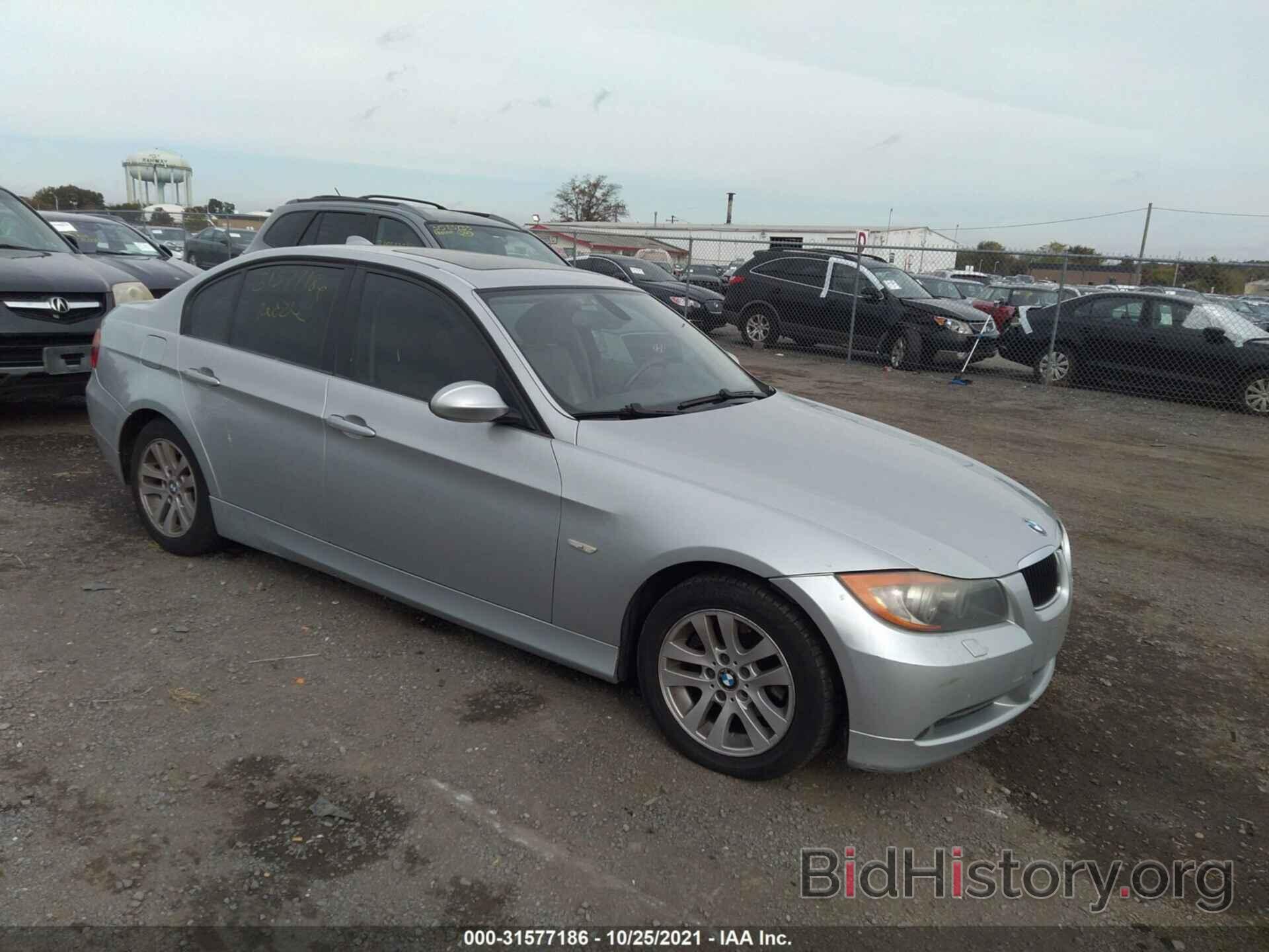 Photo WBAVC73517KP32310 - BMW 3 SERIES 2007